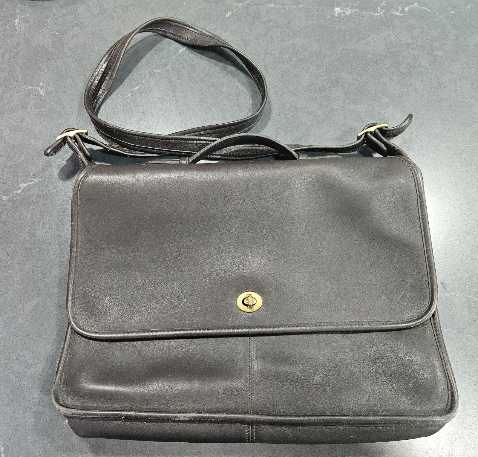 Vintage COACH “Avenue” Bag Style # 9886 Black Glove-tanned Leather Briefcase