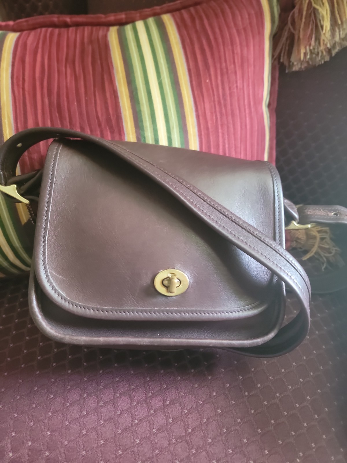 COACH VTG # 9965 Legacy Small Flap Crossbody Bag, 90s, USA – Mahogany & Brass