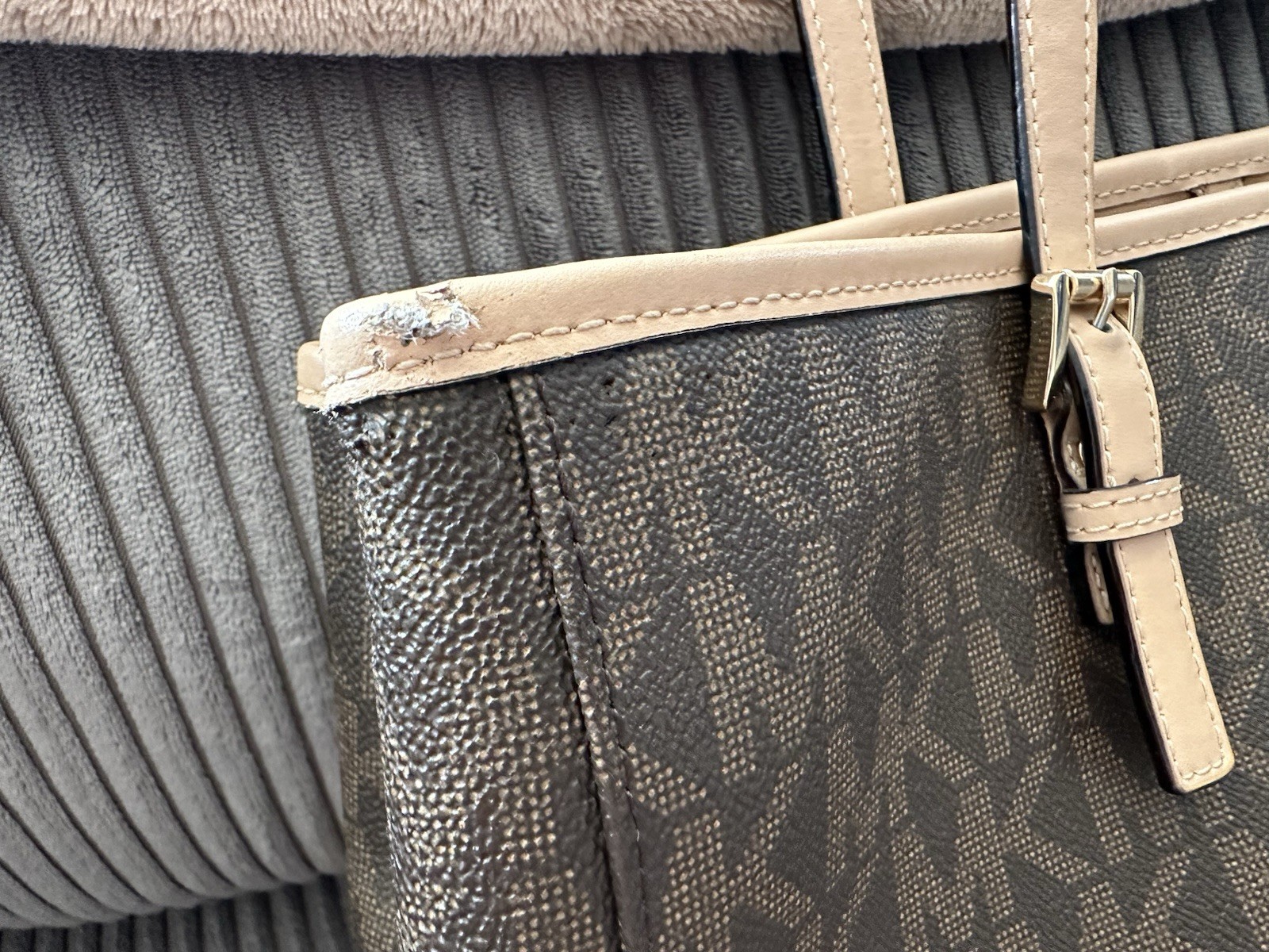 Michael Kors MK Monogram Large Brown Tote, Beige Leather Straps, Charm