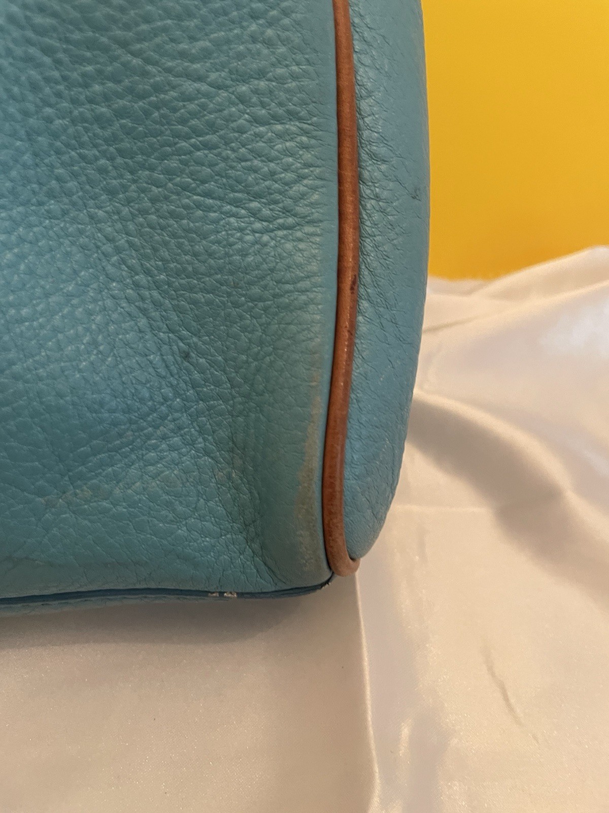 VTG Kenneth Cole Turquoise/Ocean Color Leather Double Strap Hand Shoulder Purse