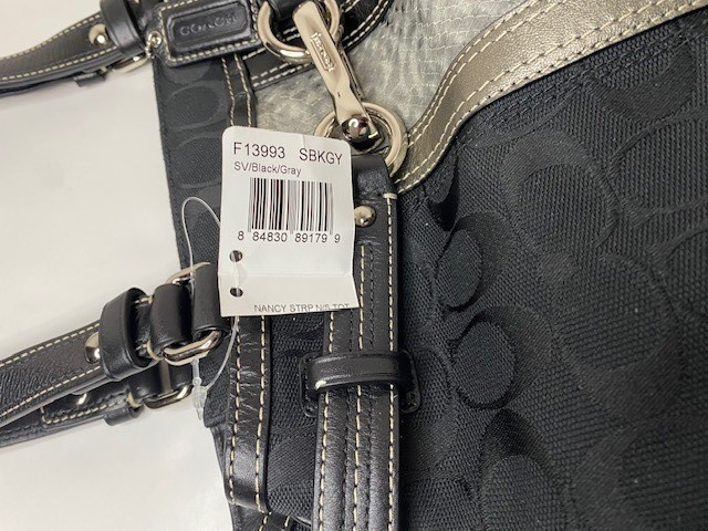 Coach Hamptons Signature Stripe Nancy Tote F13993 W/Dustbag