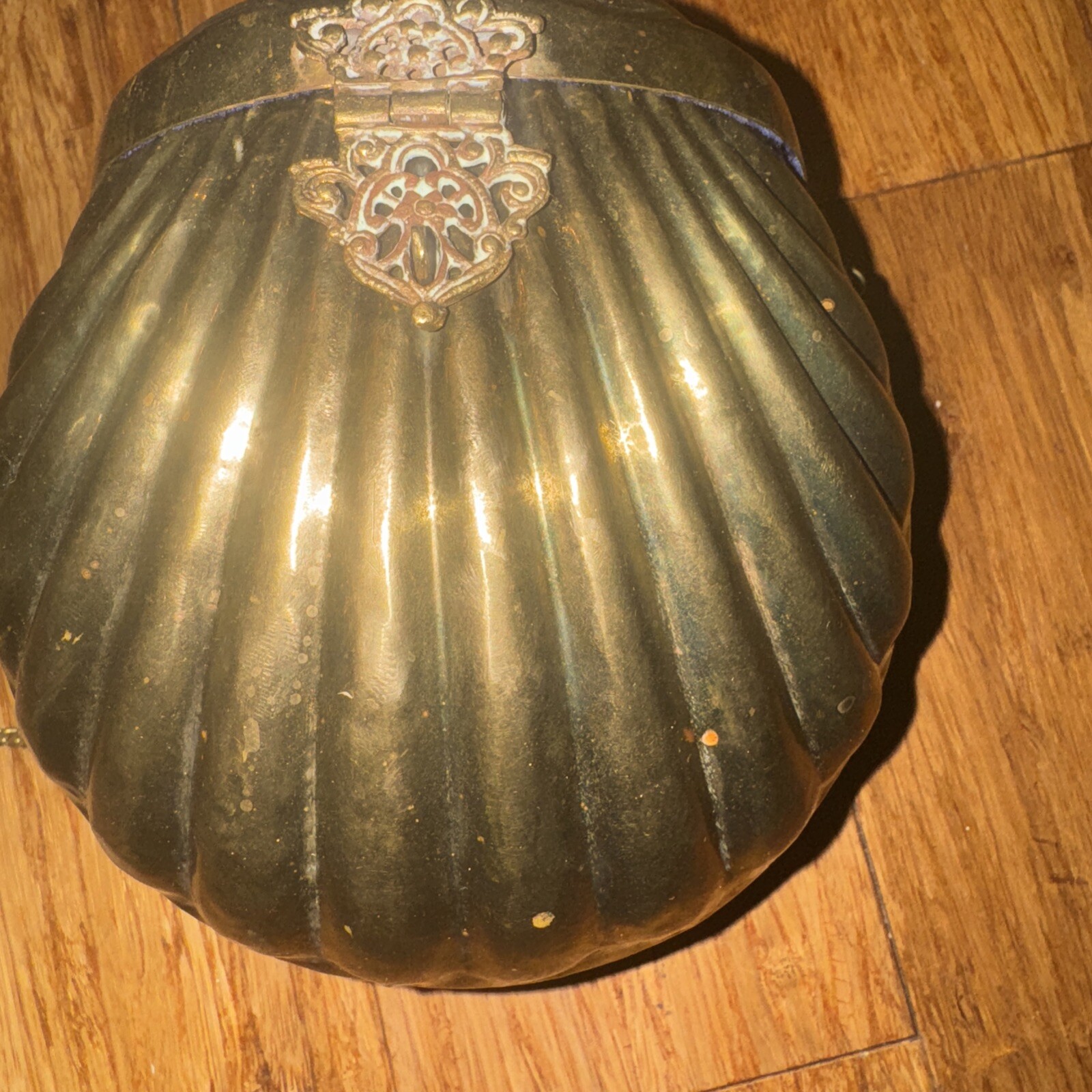 Solid Brass Metal Clam Shell Purse Velvet Lined 1920s Vintage Evening Bag