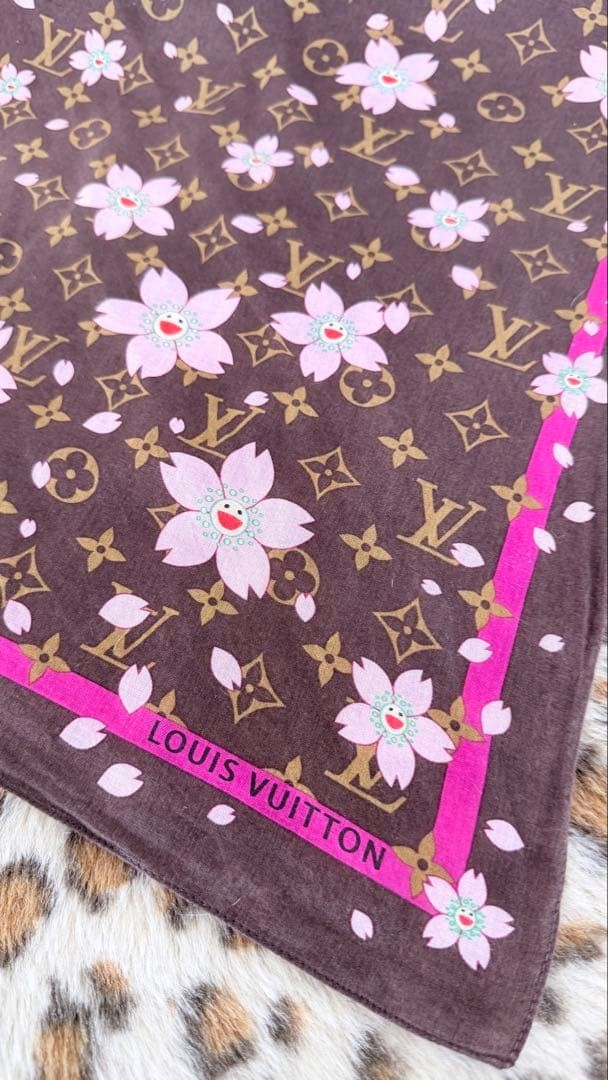 LOUIS VUITTON Murakami Sakura Bandana Multicolor 54cm x 53cm Pre-owned
