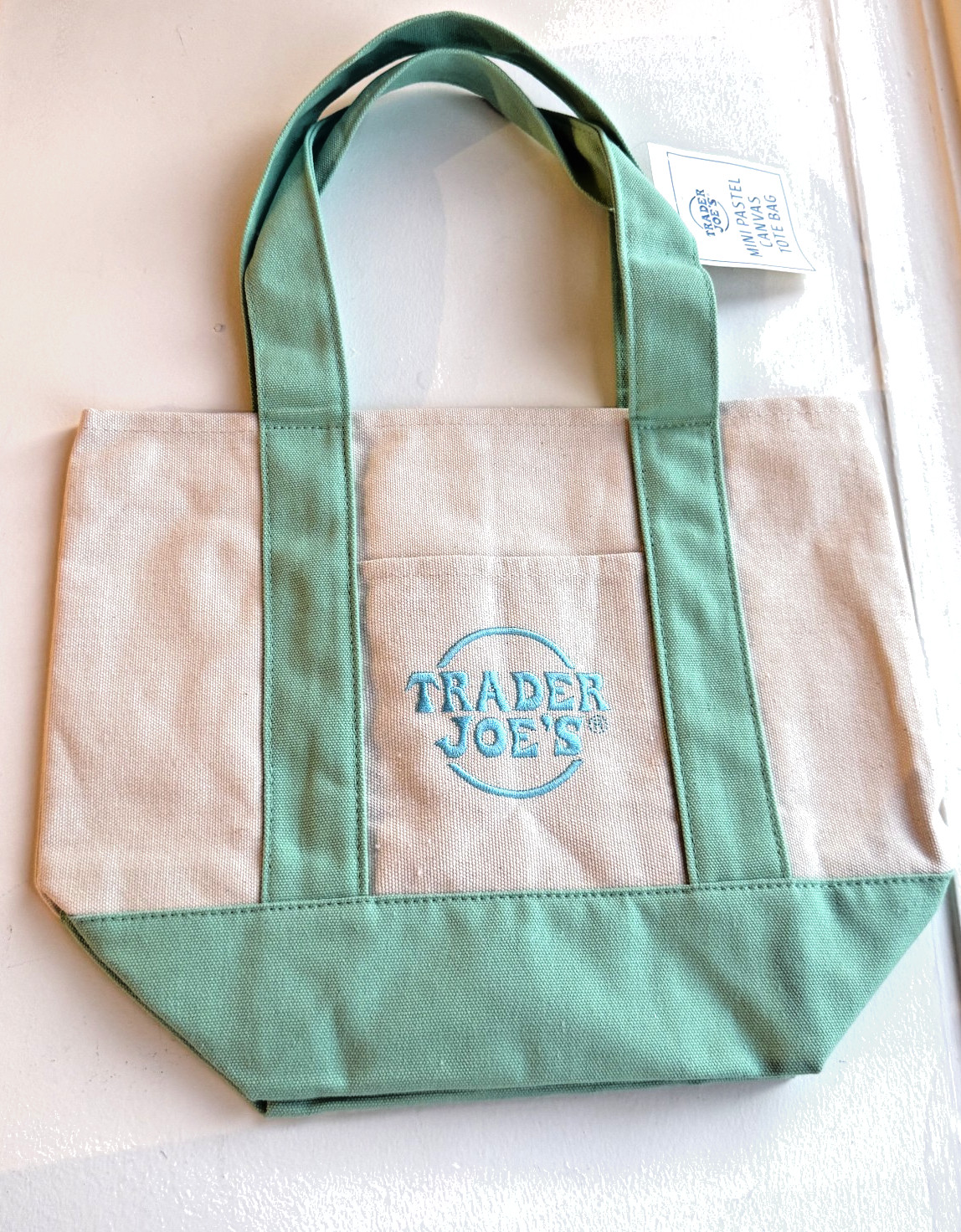 NWT Trader Joes 2026 Mini Spring Pastel GREEN Tote Bag **Authentic**