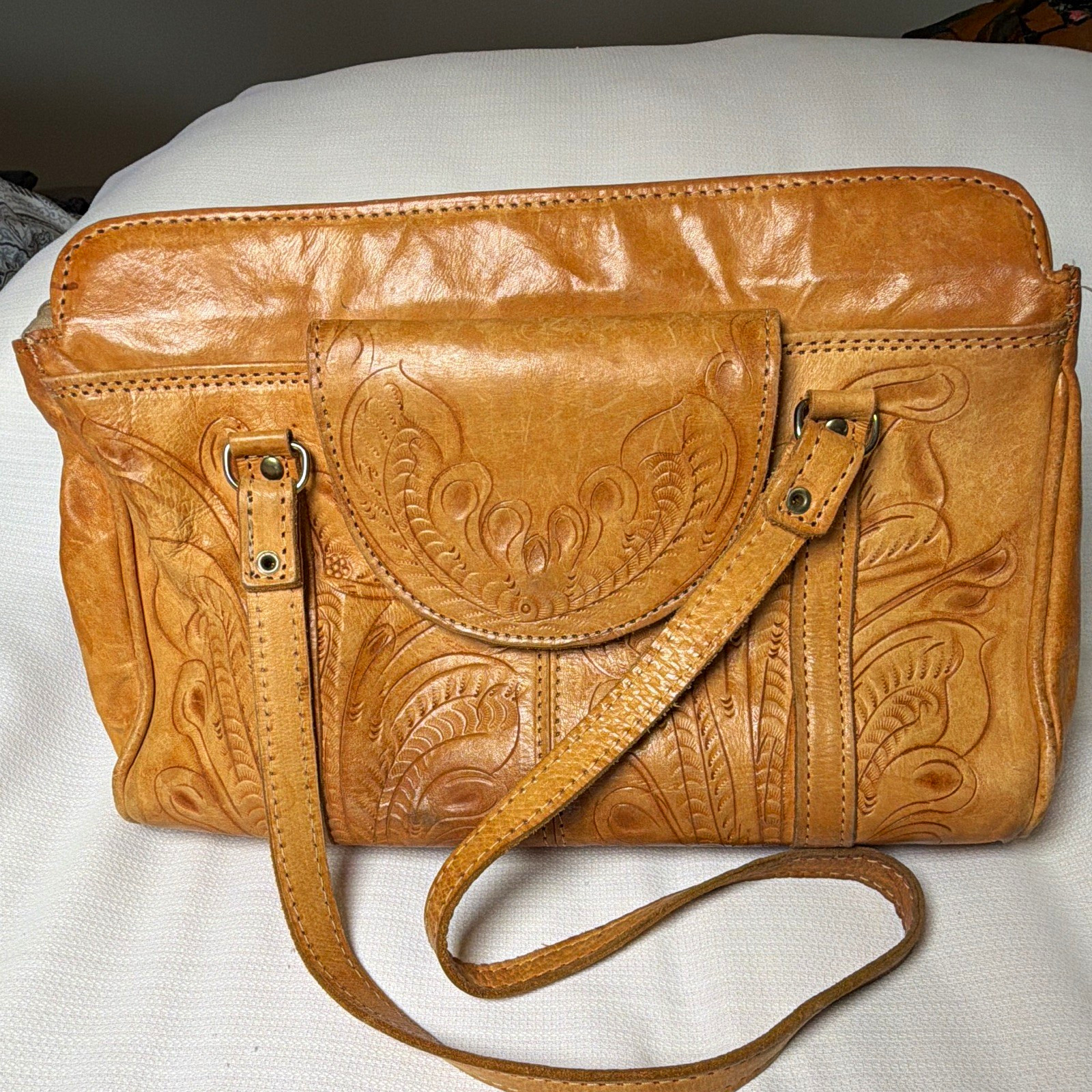 Grant Na Brown Tooled Western Floral Shoulder Bag Zip Top Detachable Strap