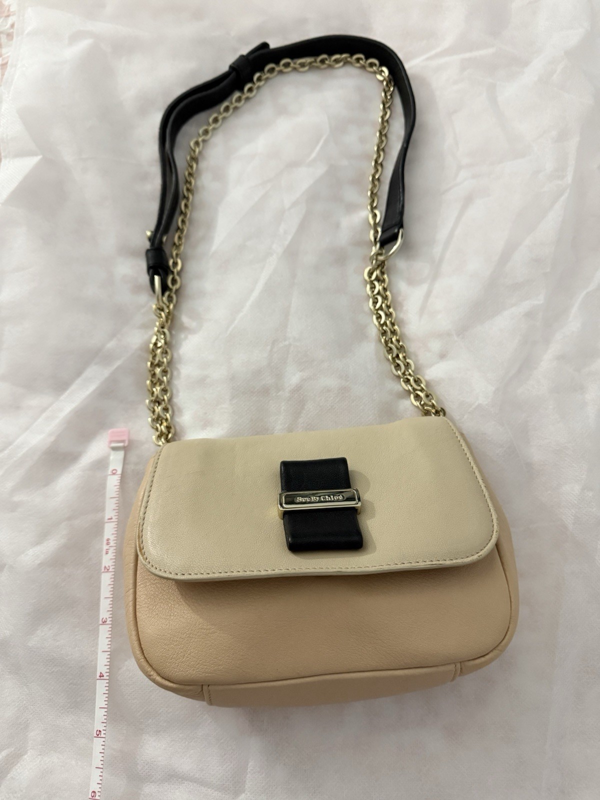 See By Chloé Beige/Ivory/Black Colorblock Small Crossbody Bag Chain Strap
