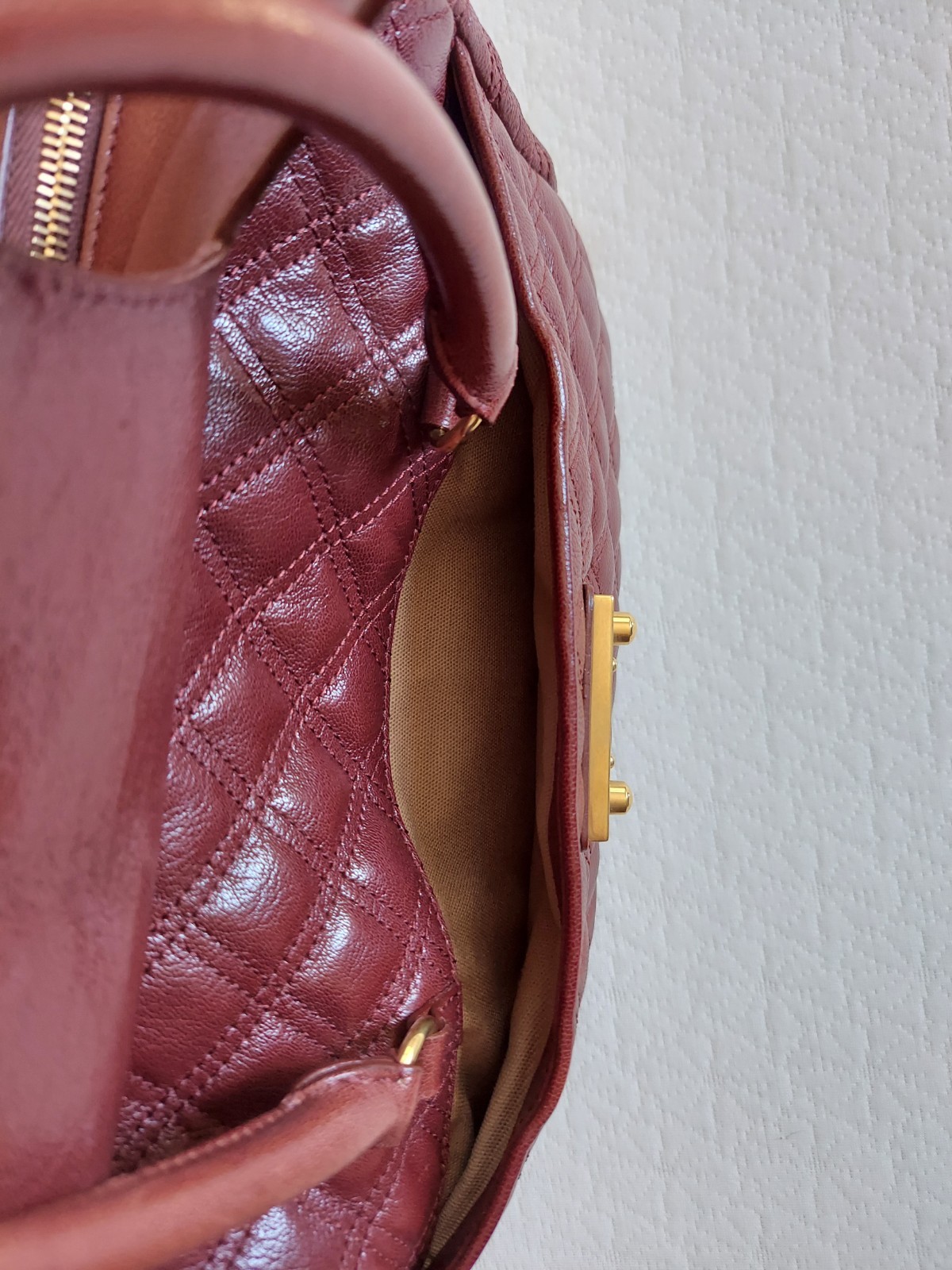 Marc Jacobs Brown Quilted Satchel Top Handle Zip/Turn Lock, Pockets Gold