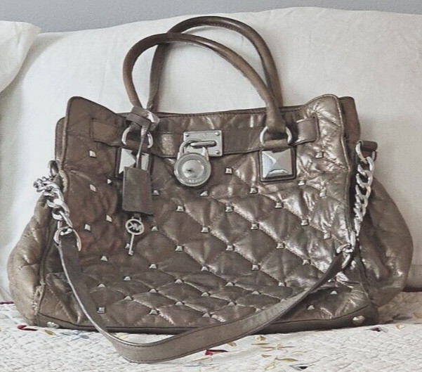 Michael Kors Hamilton Antique Gold Quilted Leather Large Ladies Crossbody Bag