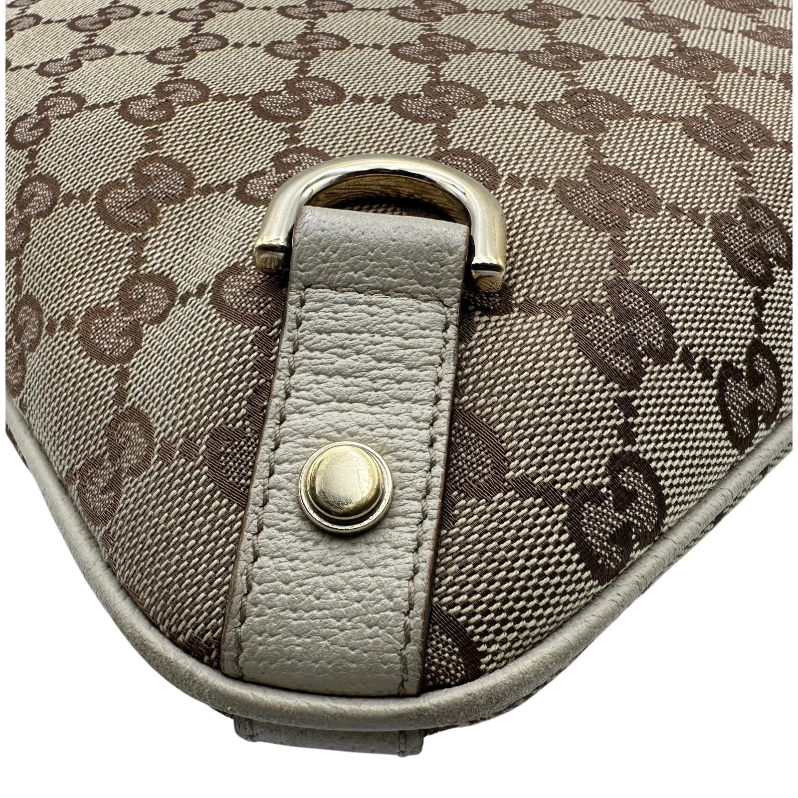 GUCCI GG Canvas Abbey Shoulder Bag White / Beige GG Canvas Shoulder Bag #OKB8076