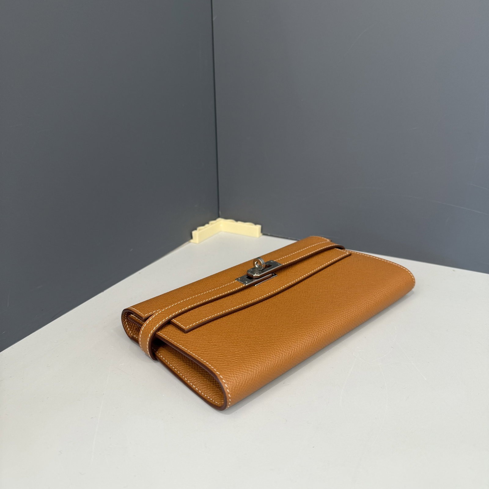Hermes Kelly Longue Wallet 37 Gold Epsom (vb032326b3)