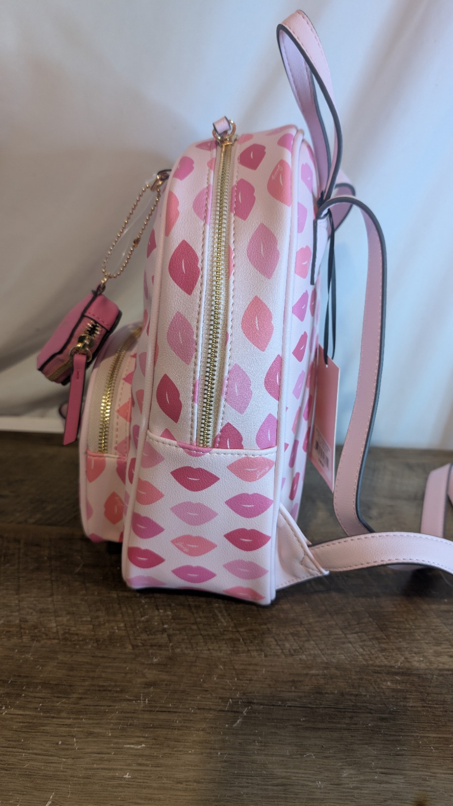Juicy Couture Sealed With A Kiss Backpack Light Pink With Lips NWT!