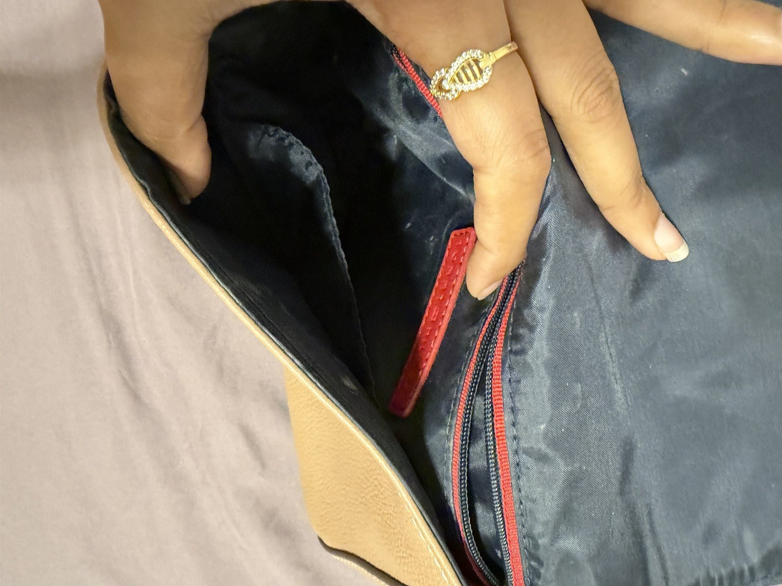 Tommy Hilfiger Black Monogram Tote Shoulder Bag Gold Logo Zip, Detachable Strap