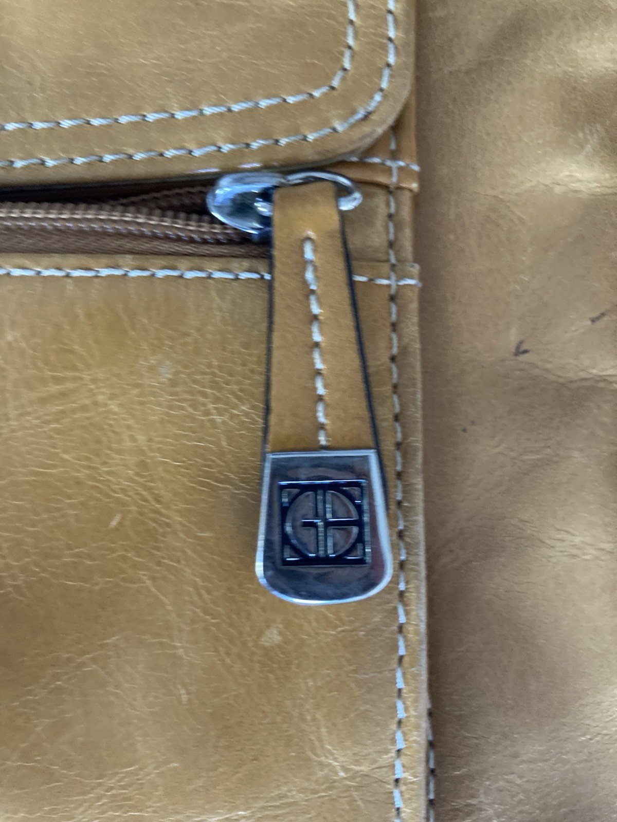 Vintage GIANI BERNINI Classic Modern LEATHER Womens Crossbody Purse 10×10” 13oz