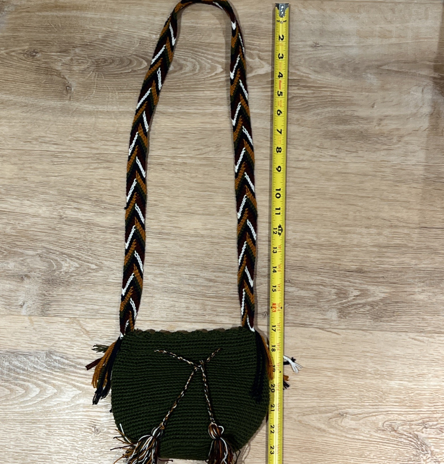 Handmade Wayuu Mochila Crossbody Bag Purse Crochet Boho Woven Yarn Artsy Artisan