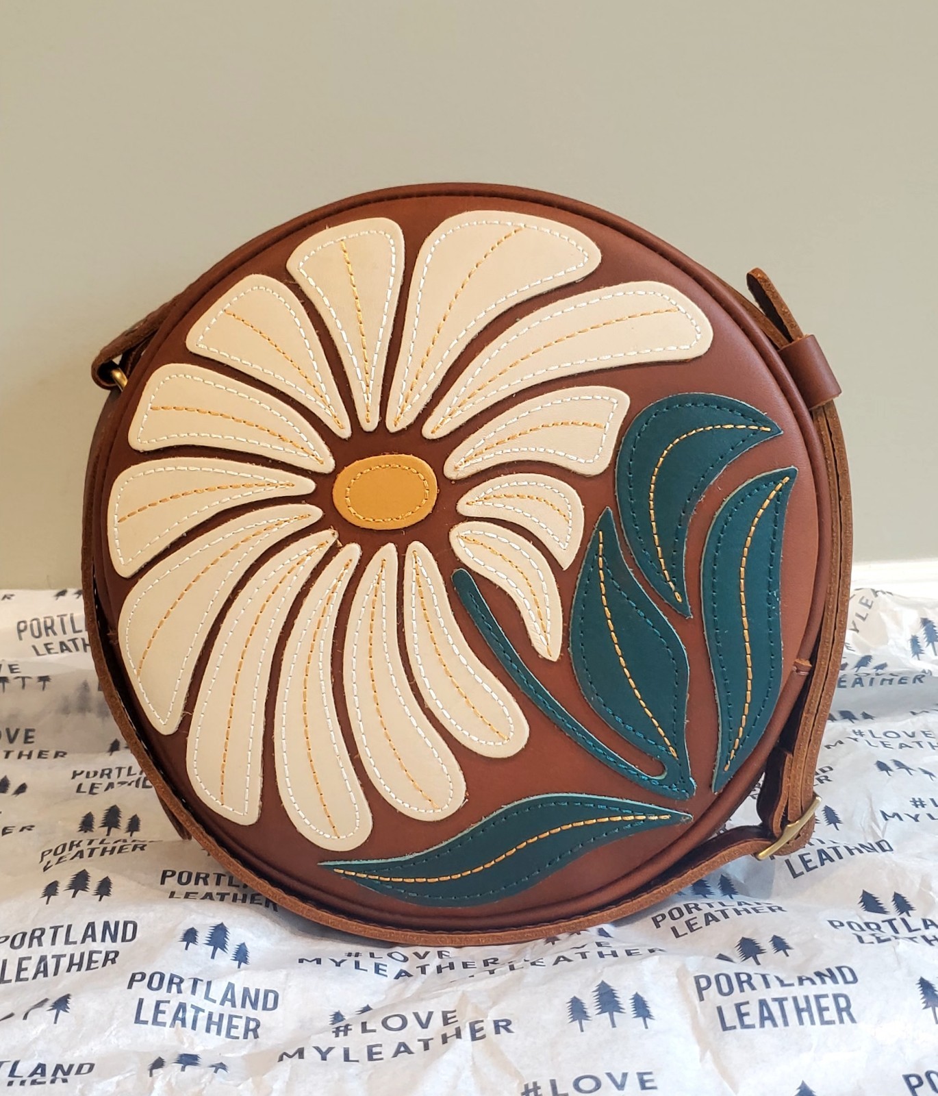 Portland Leather Goods Large Circle Crossbody Limited Ed Wildflower Honey NWT