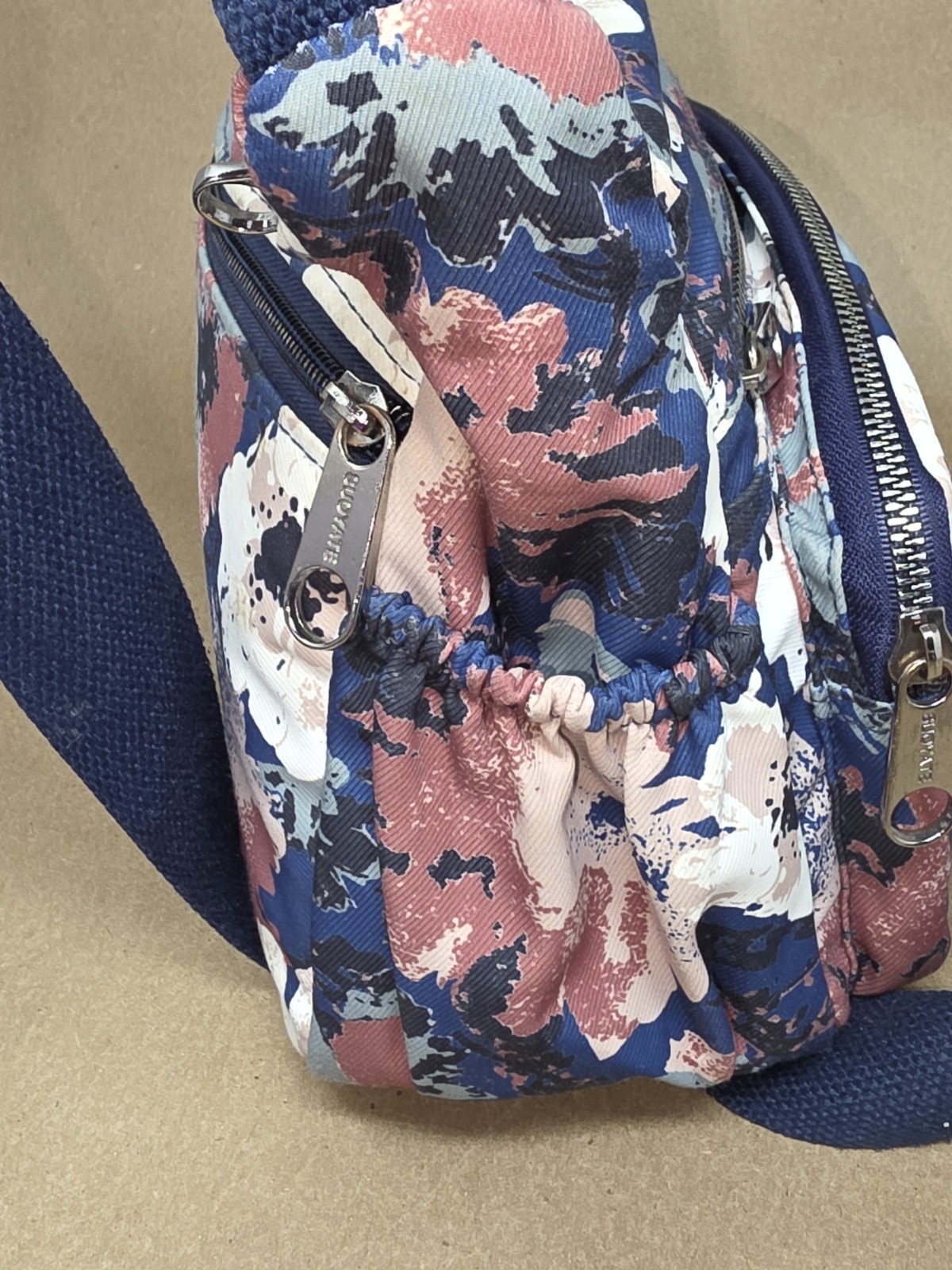 Suoyate Nylon Crossbody Bag 4 Outside Pockets, Divider, 2 Inner Zip Pockets