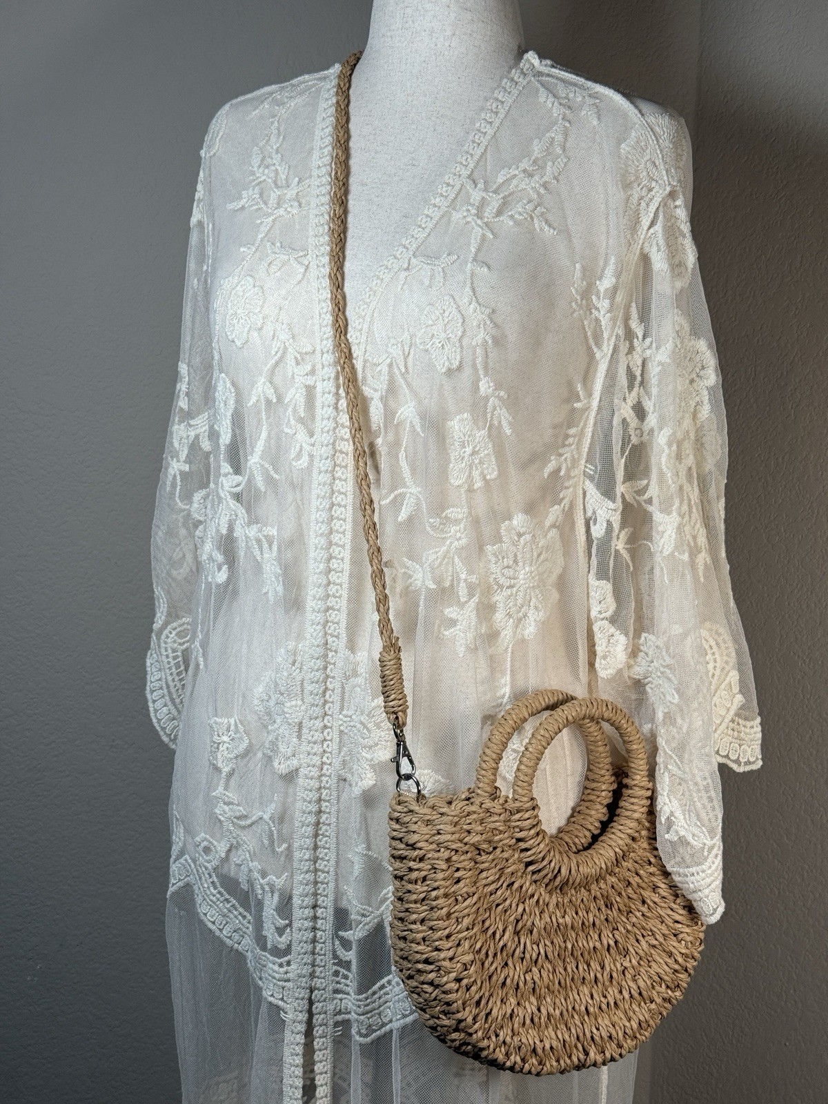 Straw Hobo Crossbody Beach Purse Weave with Three Pairs of Earrings Dream Stand