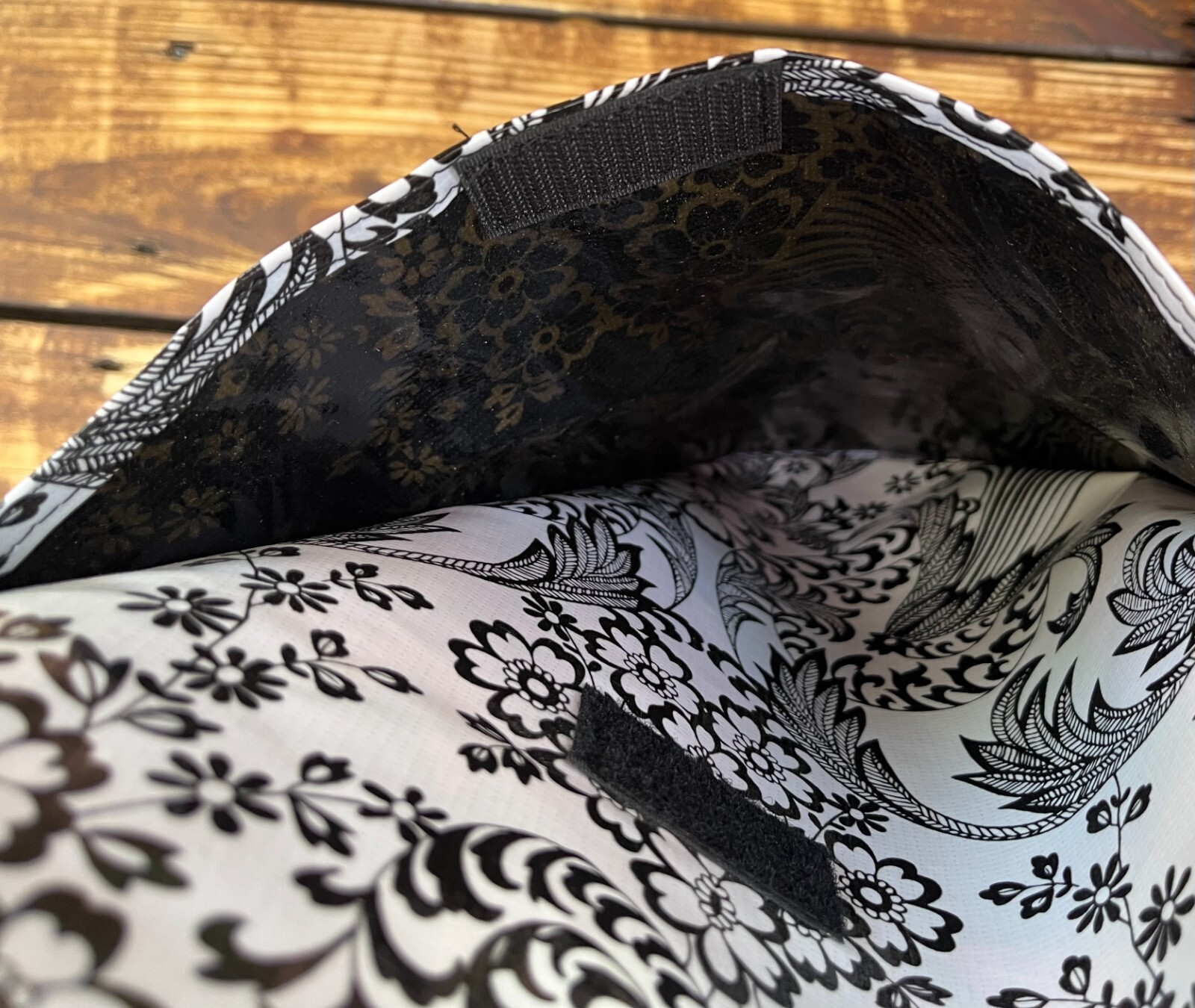 Cute Mexican Vinyl Tote – Artisan Handmade Oilcloth Paisley Pattern Unique Bag