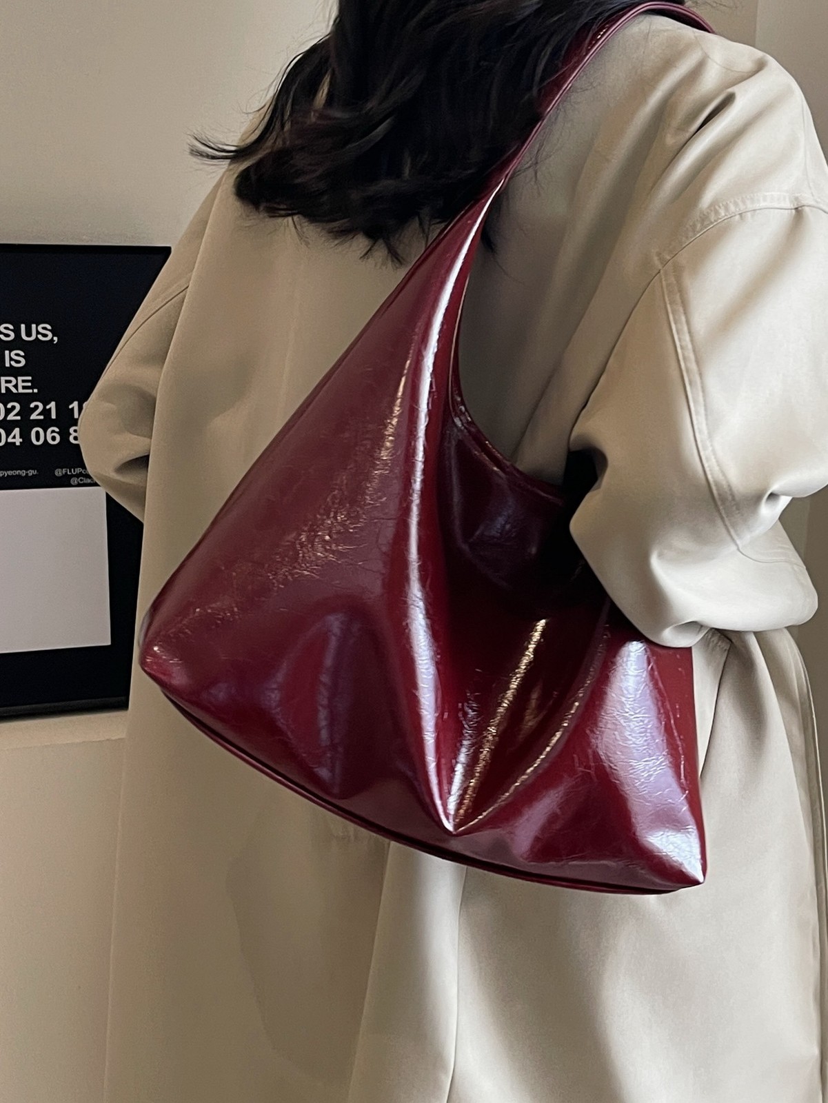 Large Hobo Shoulder Bag Women PU Oil Wax Leather Tote Bag Retro Casual Underarm