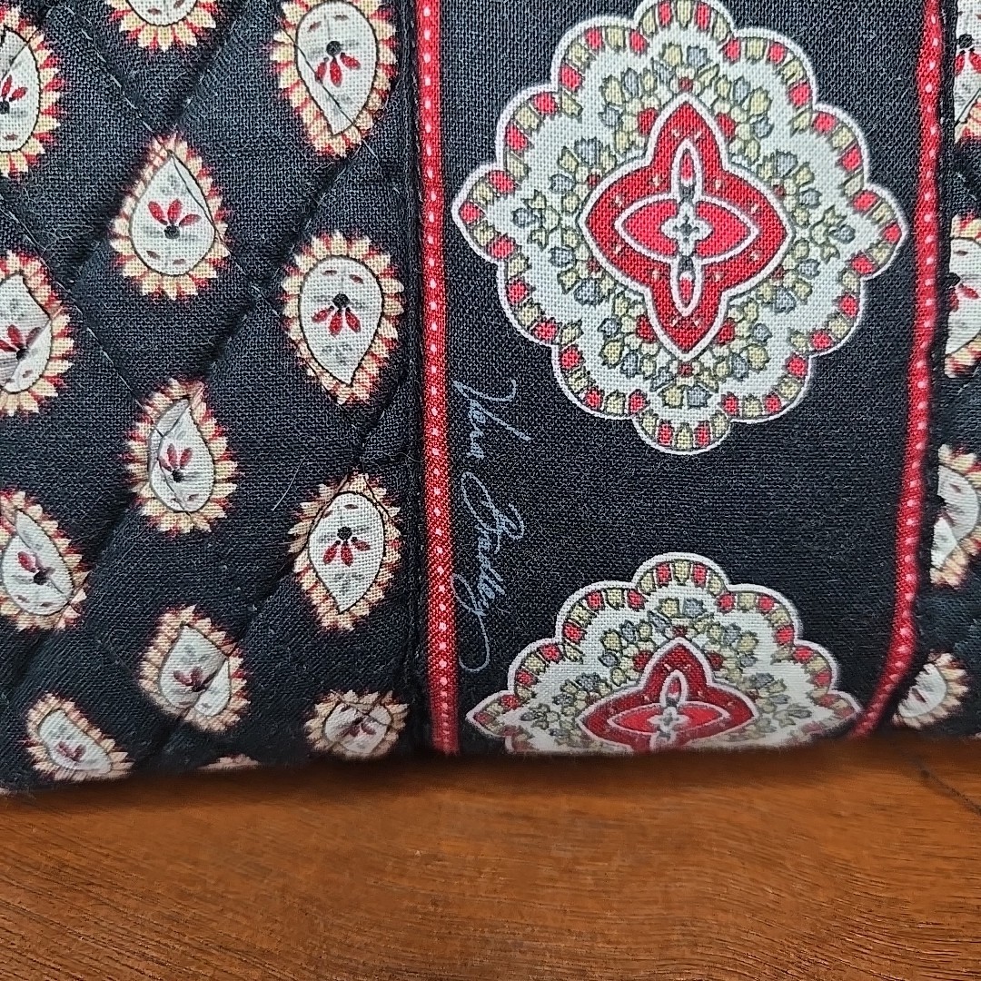 Vera Bradley Handbag, Vera Bradley Classic Black (Fall 2006), Gently Used