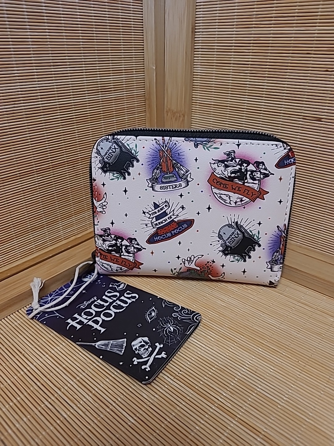 Loungefly Disney Hocus Pocus Icons All Over Print Mini Zip Around Wallet New!