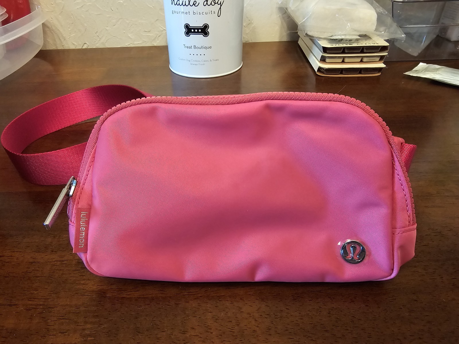 Lululemon Everywhere Belt Bag 1L Raspberry Cream Pink Gold Logo NWT