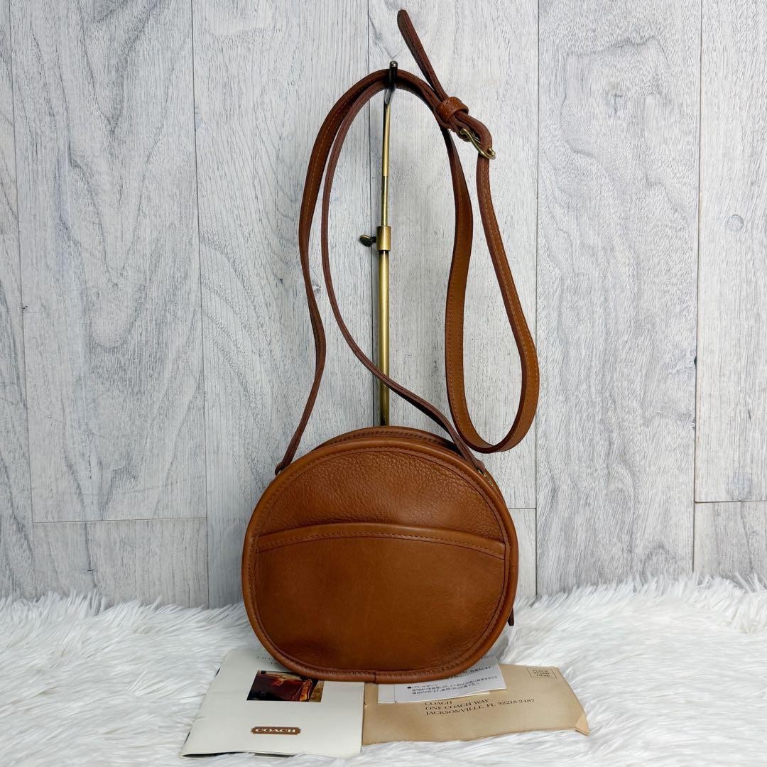 COACH 117 Old Leather Shoulder Bag Brown 18cm Women Used Bag Japan Logo Charm