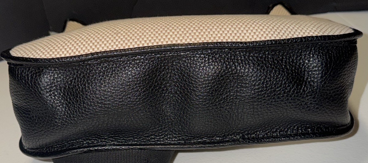 Hermès Evelyne III PM bag Black Leather and Beige Canvas.Gorgeous.See Pics! Read