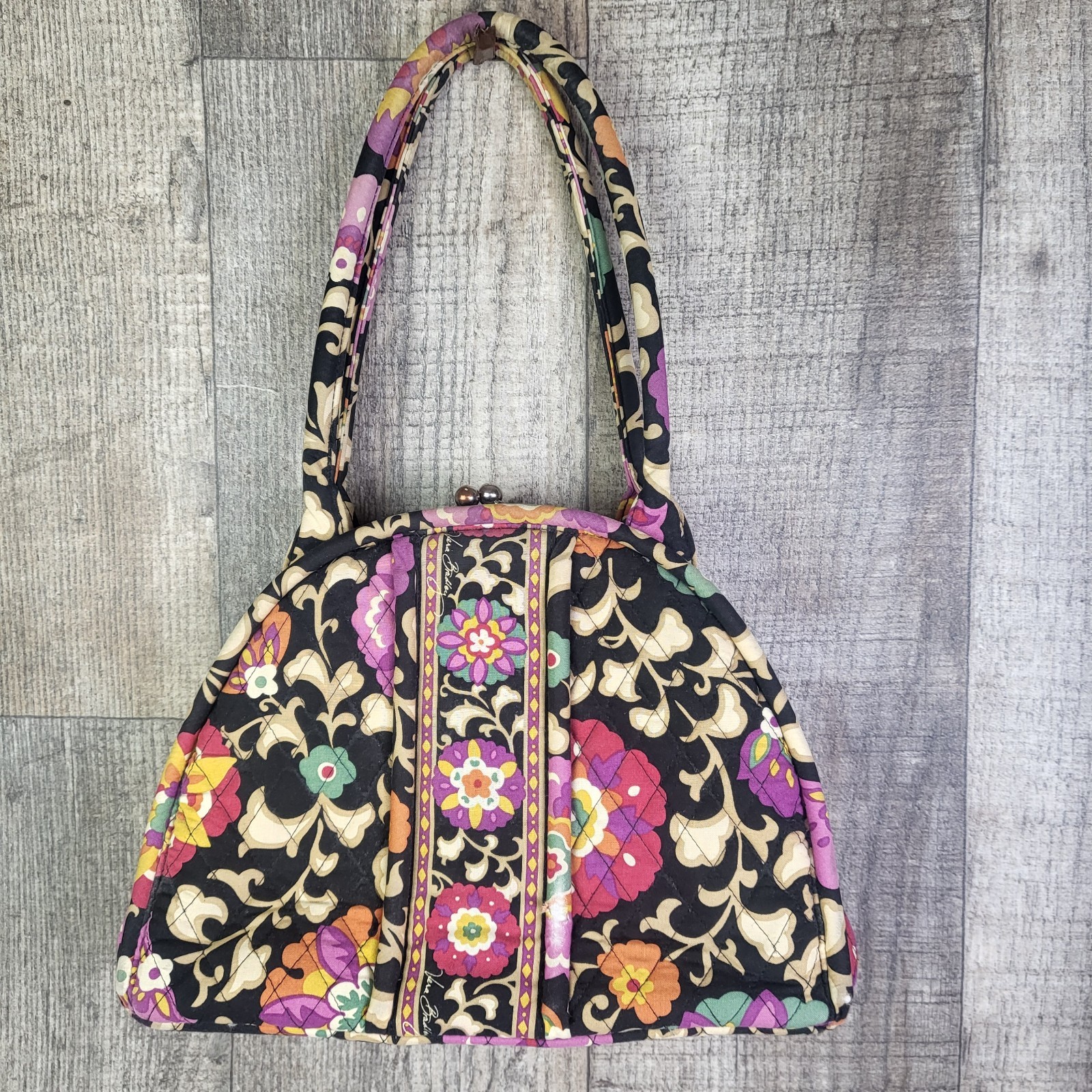 Vera Bradley Suzani Quilted Shoulder Handbag Purse Kiss Clasp Magnetic Pockets