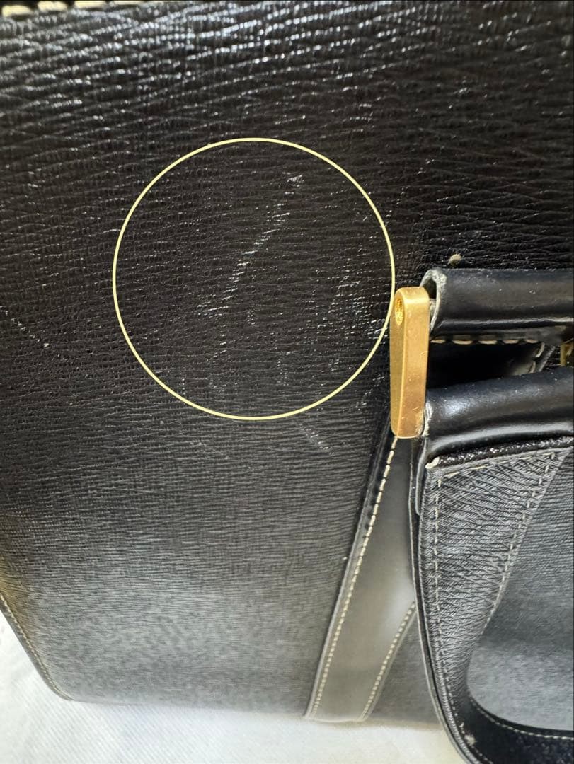 Burberry Black Leather Tote Bag 9.8×12.6×4.7in Gold Logo Used