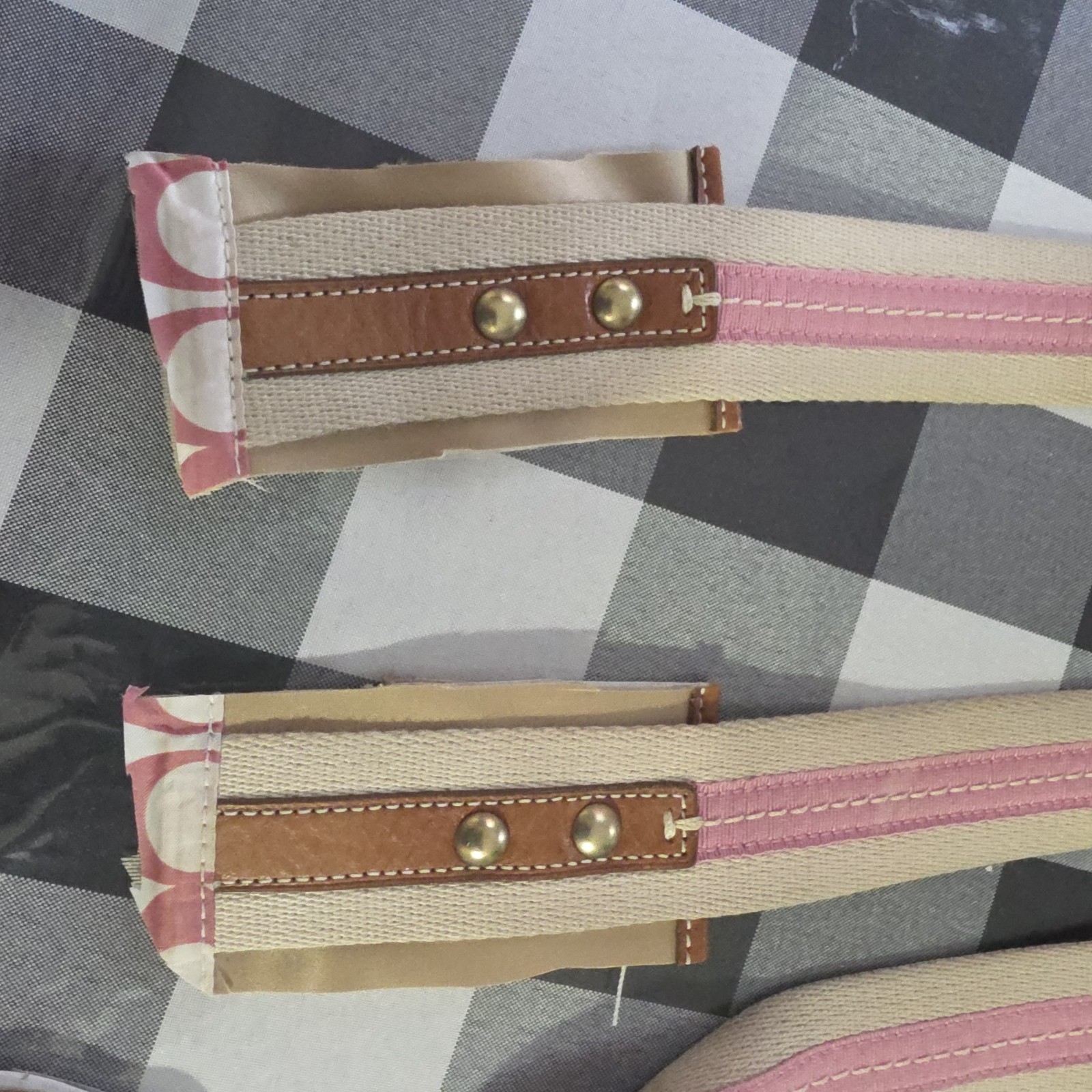 Coach Suede Zipper Magnetic Button Hardware And Handstraps From Nylon Hampton