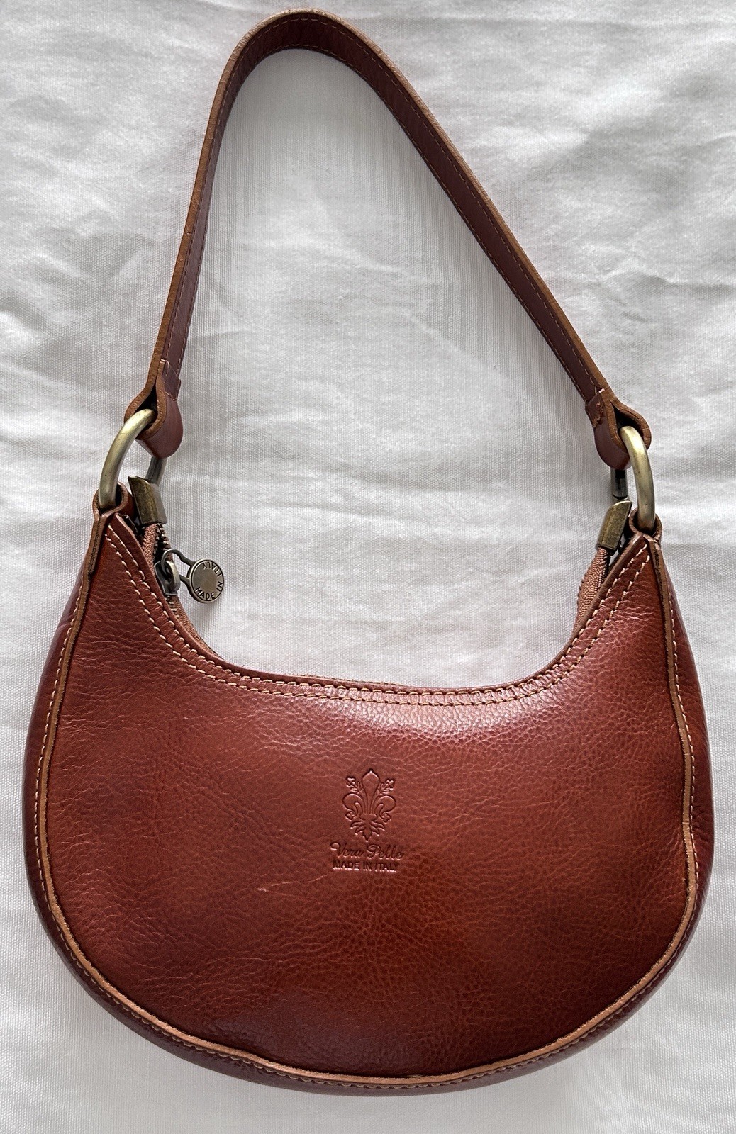 Handmade Vera Pelle Brown Italian Leather Crescent Moon Shoulder Bag