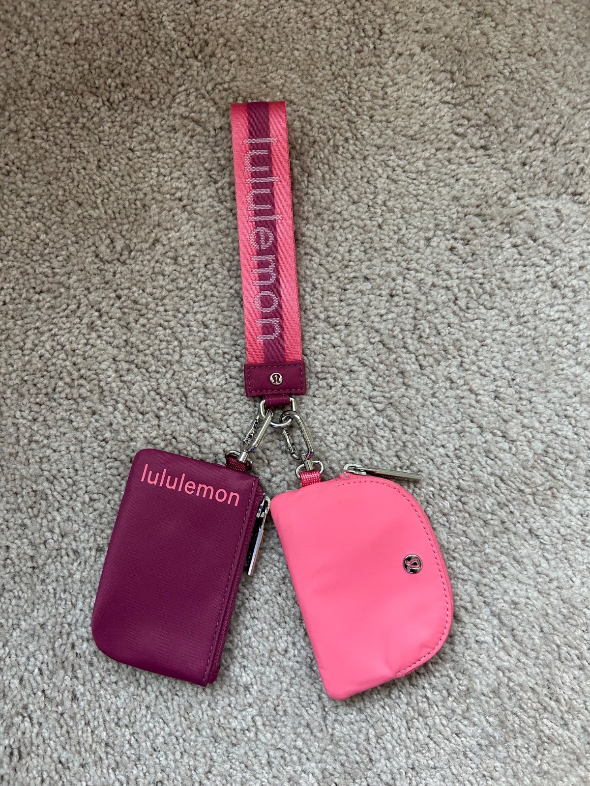 lululemon Dual Pouch Wristlet in Washed Mauve/Sakura Pink/White