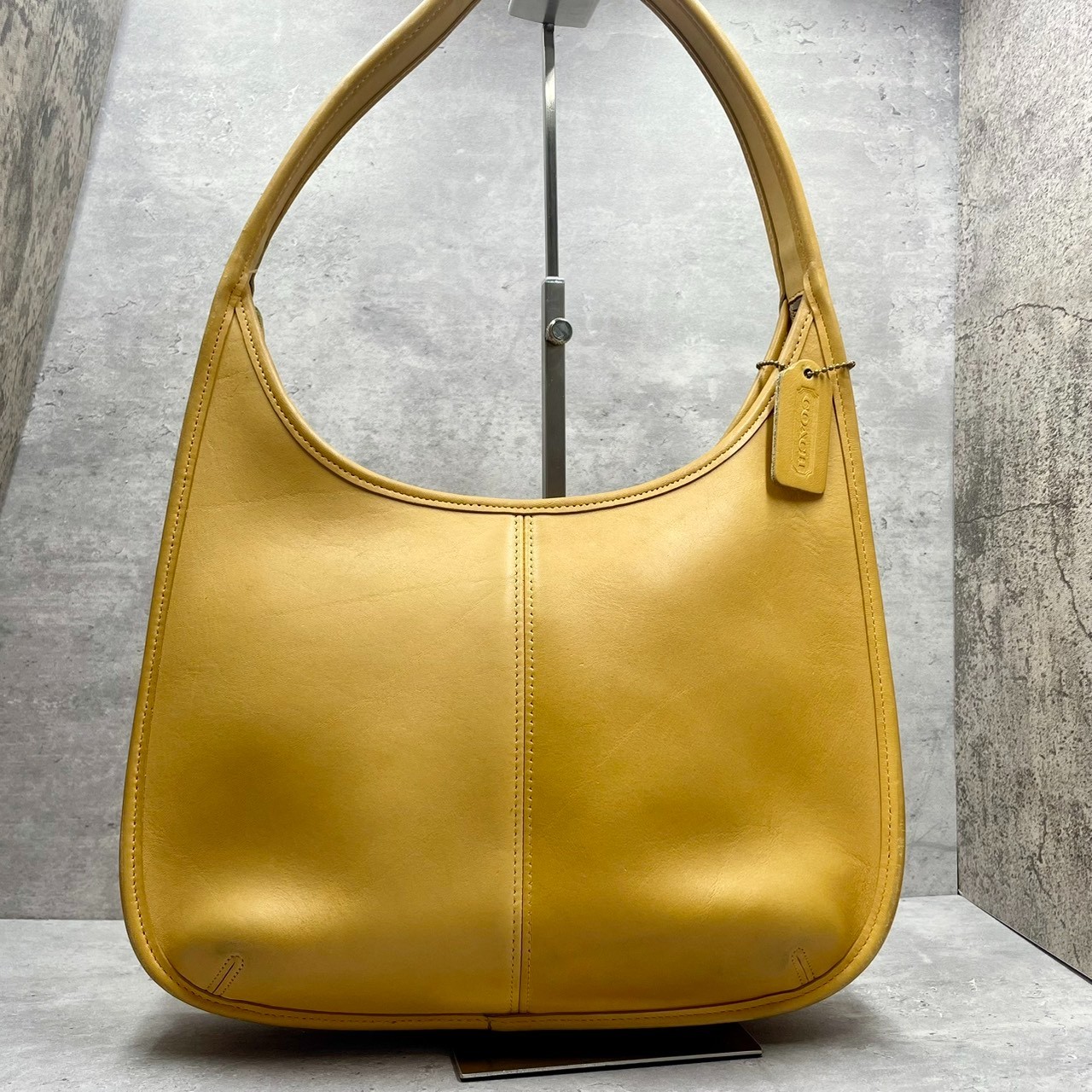 Coach 9025 Ergo old Vintage Shoulder Bag Yellow From Japan