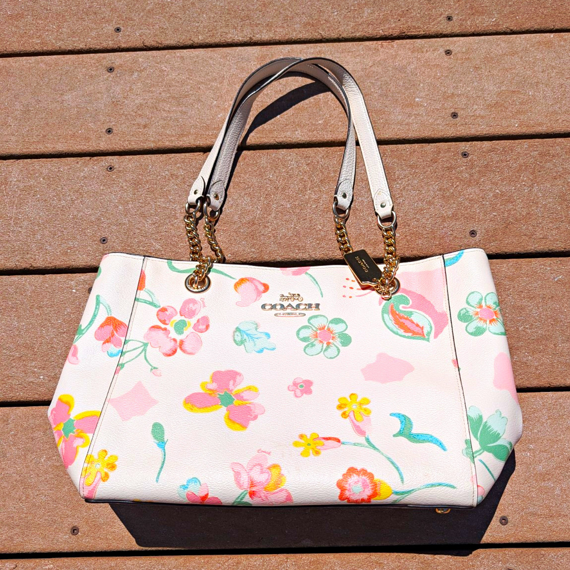 Coach Cammie Chain Tote Floral Medium Tote Zip Top Chain Strap Bag Charm White