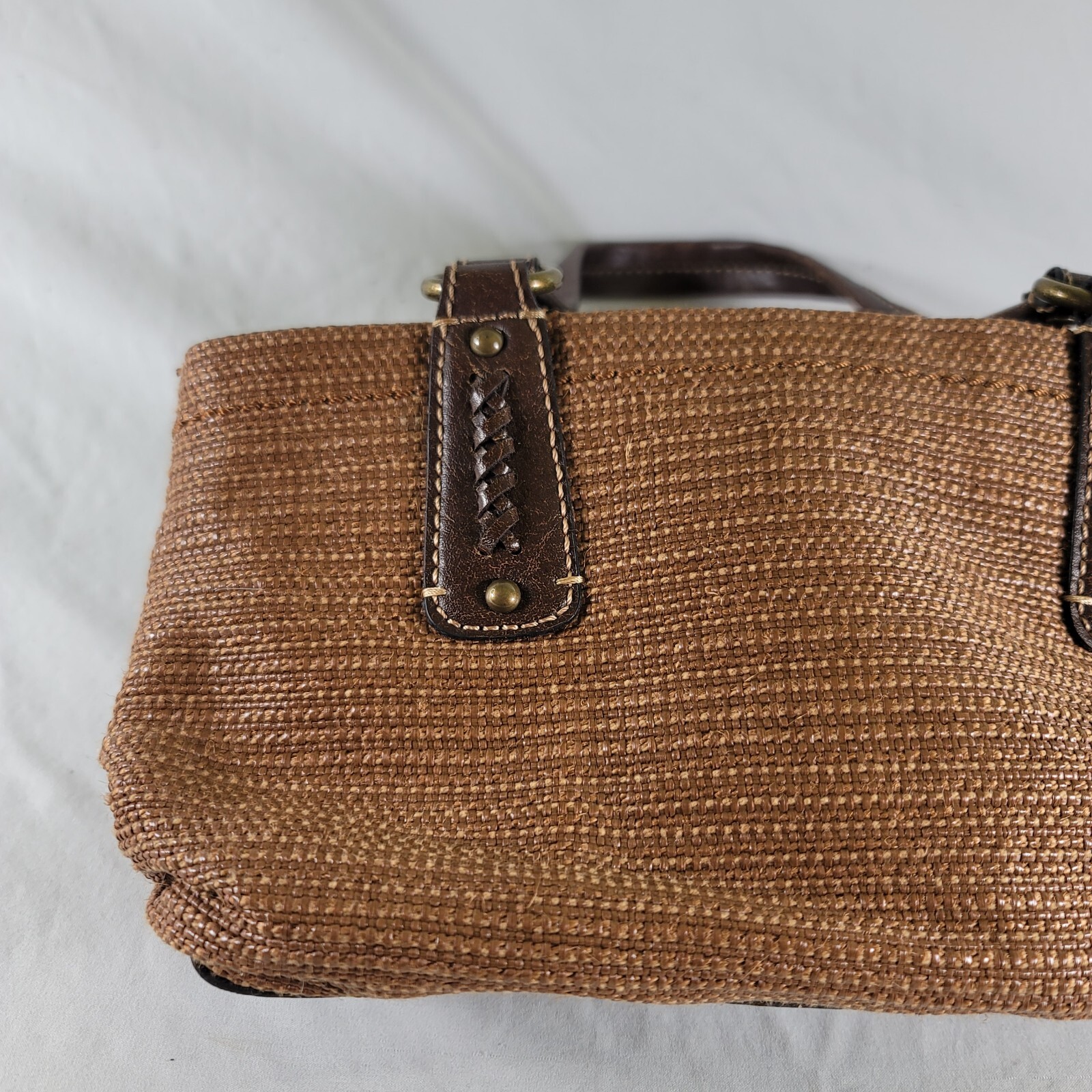 Fossil Straw Handbag Approx. 7x12x5. 8”Handle Zipper