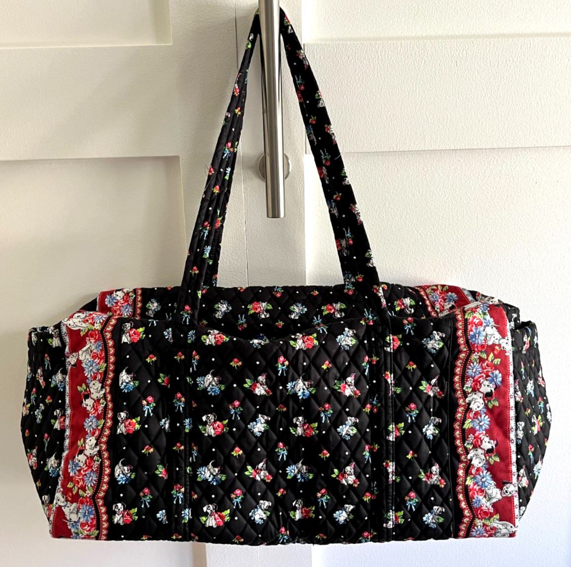 NWT VERA BRADLEY Disney 101 Dalmatians Large Duffel Bag Carry On