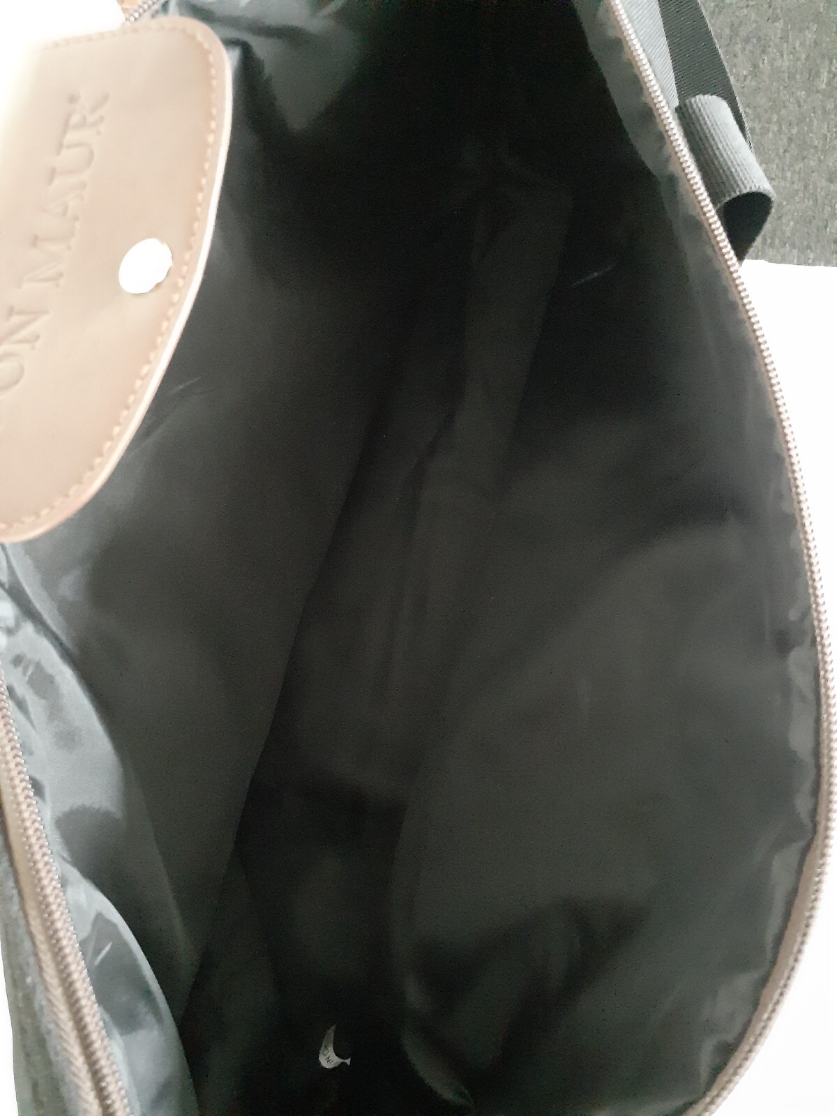 Von Maur Tote Bag Large Brown Black Weekender Shopping Travel Duffle Zip Close