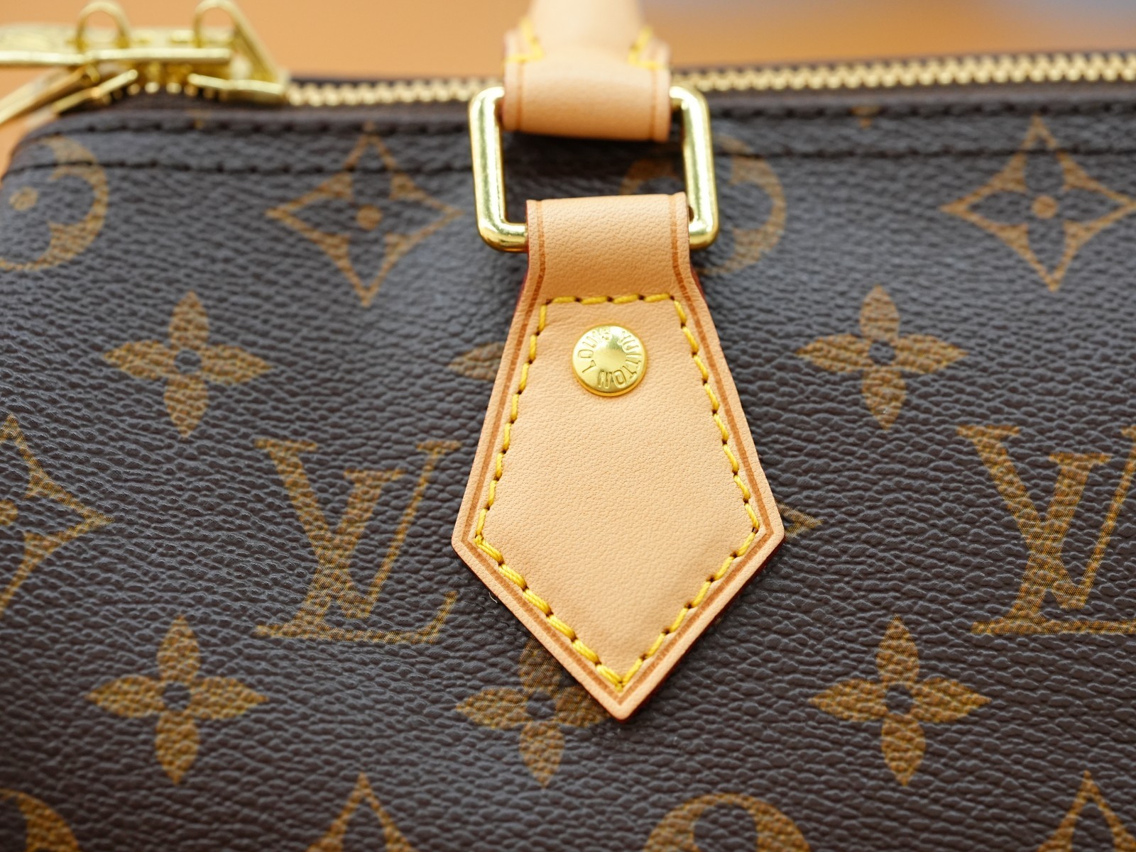 Louis Vuitton Speedy25 Monogram Brown Shoulder Bag Top Handle Bag Excellent