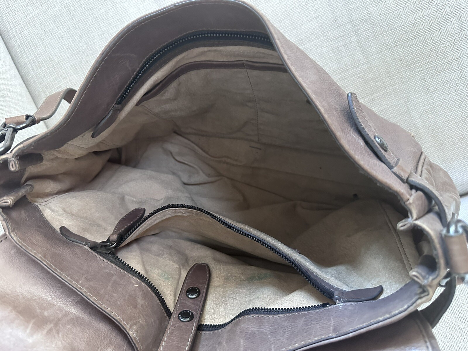 PRADA Brown Leather Crossbody Messenger Bag Laptop Briefcase Career Vintage
