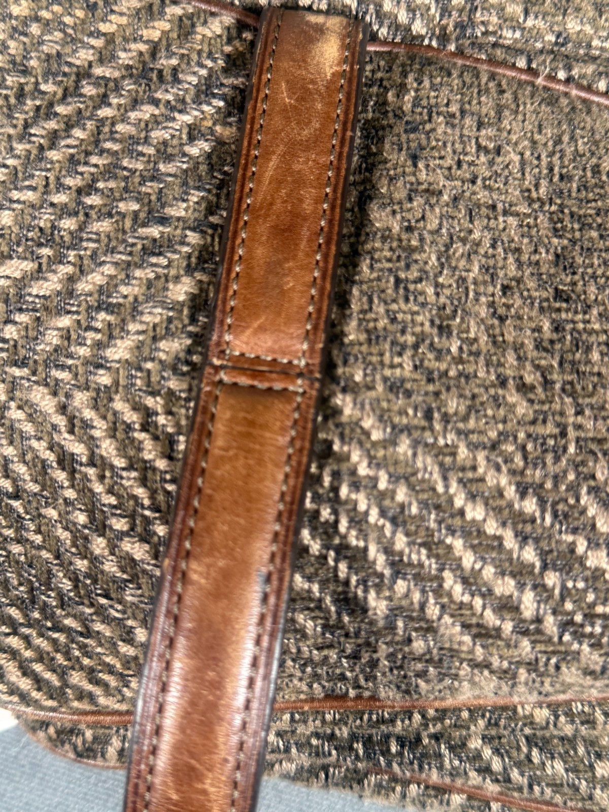 Tumi Brown Herringbone Tweed Leather Trim Organizer Shoulder Bag Travel