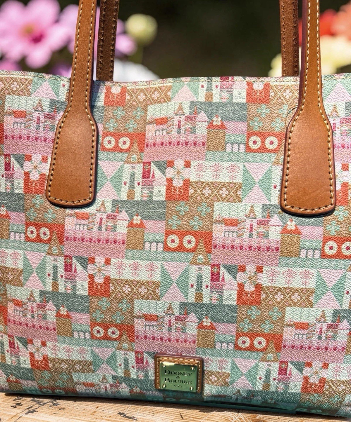 Dooney Bourke Pink Green Biltmore Estate Blooms Ashton Tote Bag Blossom Floral