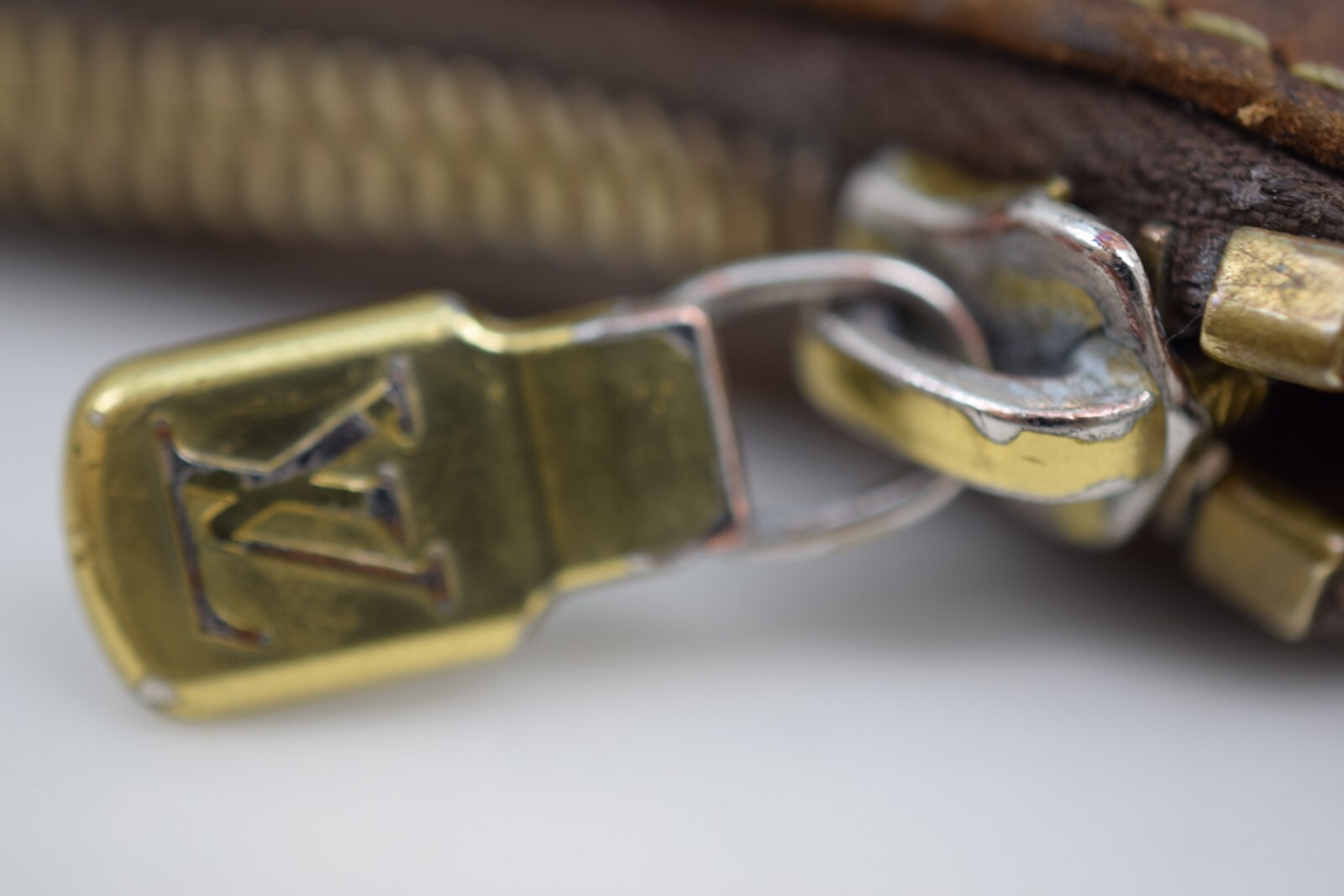 Auth Louis Vuitton Odeon PM Crossbody Bag Monogram Canvas M56390 LV 50530