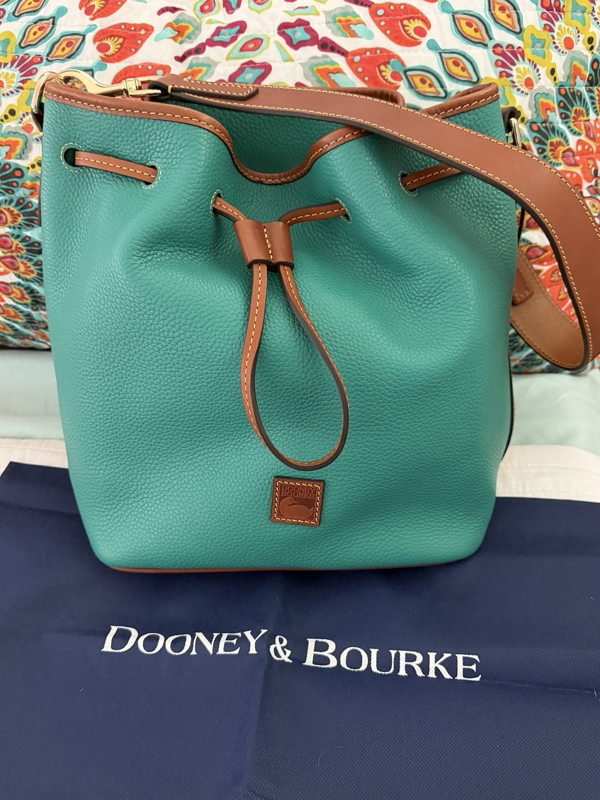 Dooney & Bourke Pebble Grain Teal Drawstring Shoulder Crossbody Purse $398 EUC