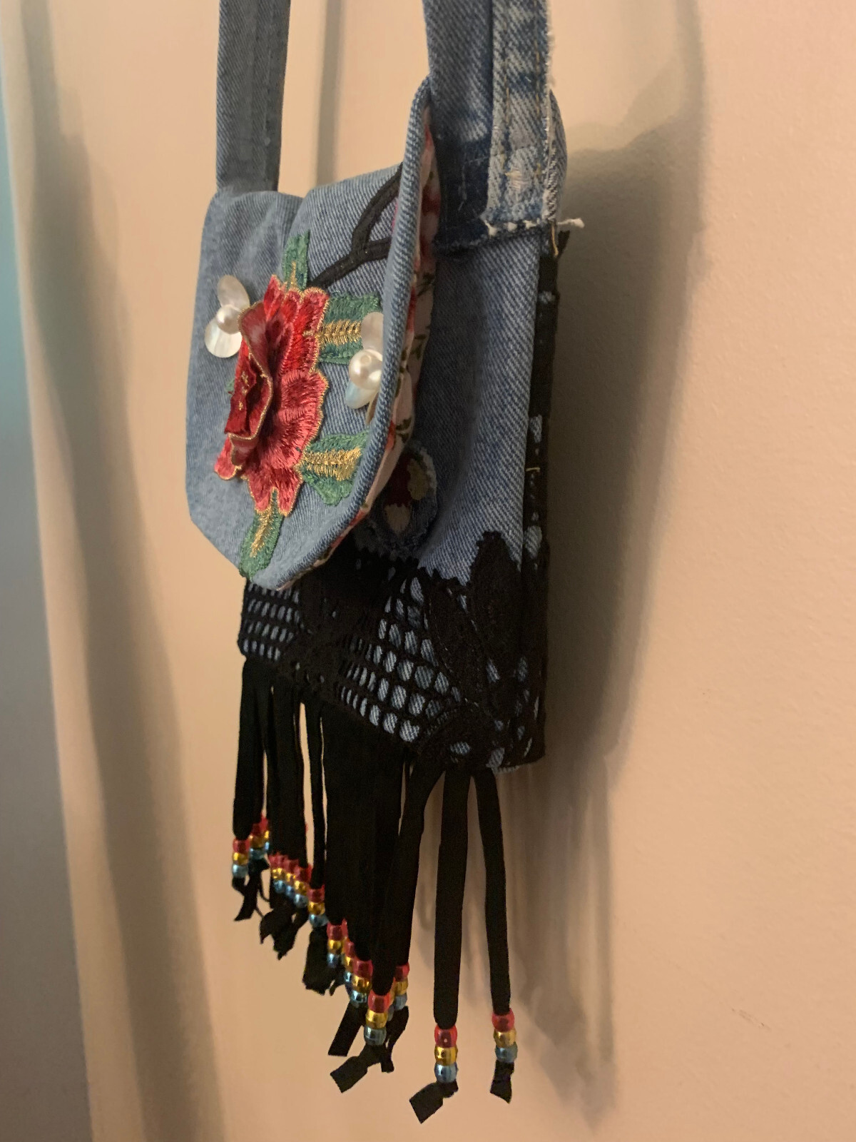 BOHO BAGS S Lt Denim Embroidered Floral UPCYCLED CROSSBODY BAG Fringe Bead Shell