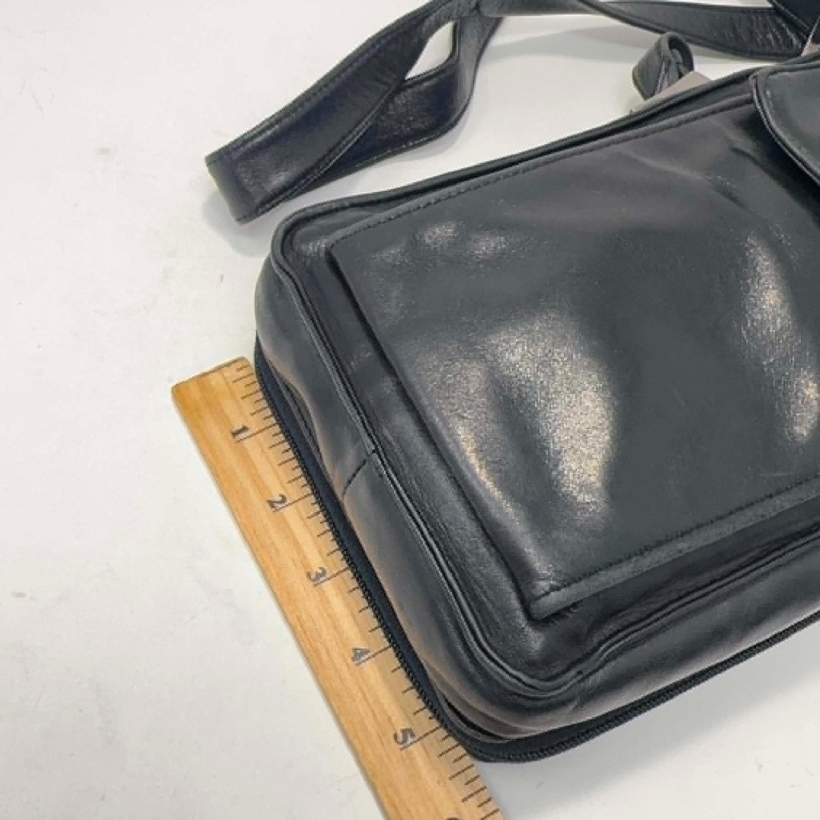 Perlina Genuine Leather Crossbody Organizer Bag Black Travel Passport Purse Soft