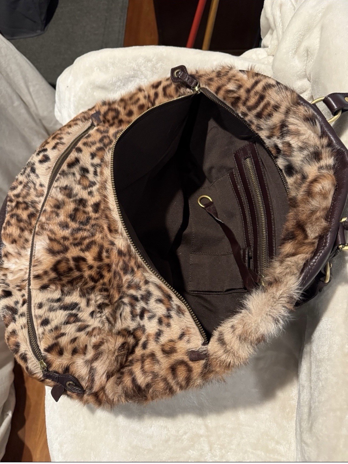 Extremely RARE VTG 1950s Genuine Leather & Real Fur Handbag spotted animal print