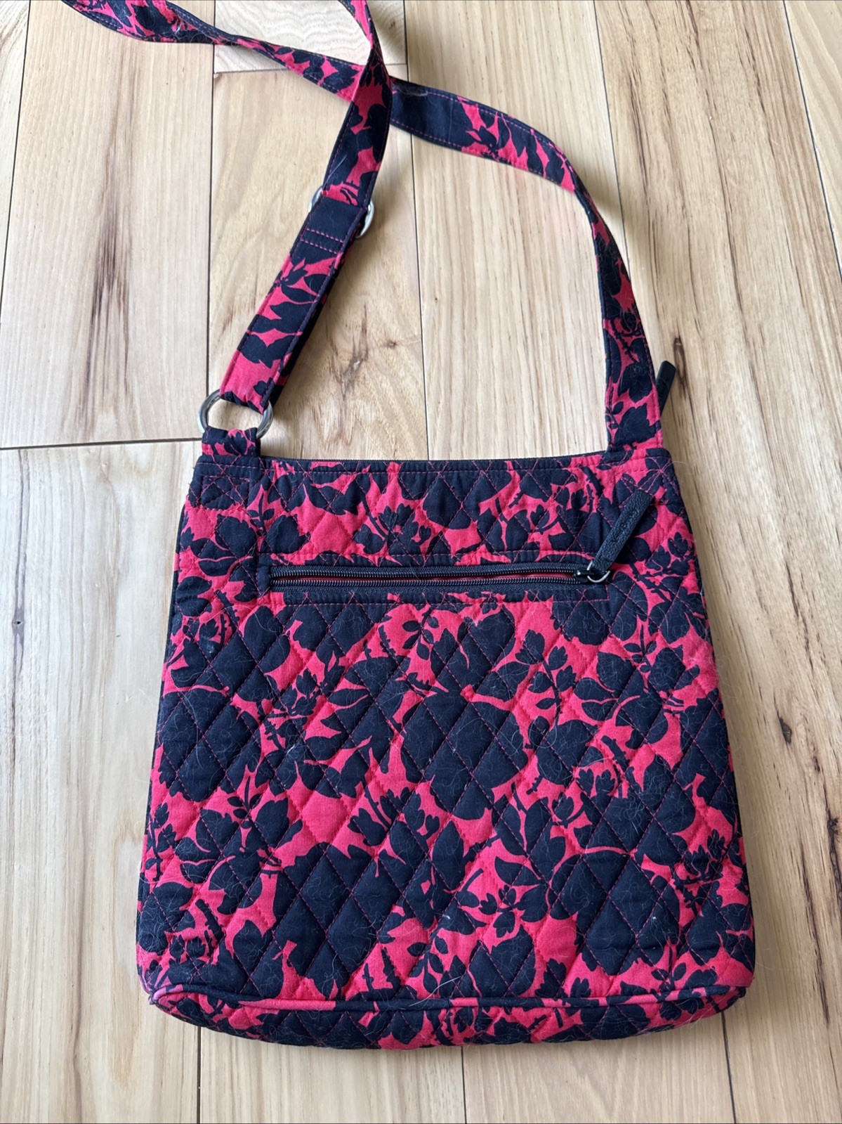 NWOT VERA BRADLEY Silhouette Floral Hipster bag in signature cotton – Retired