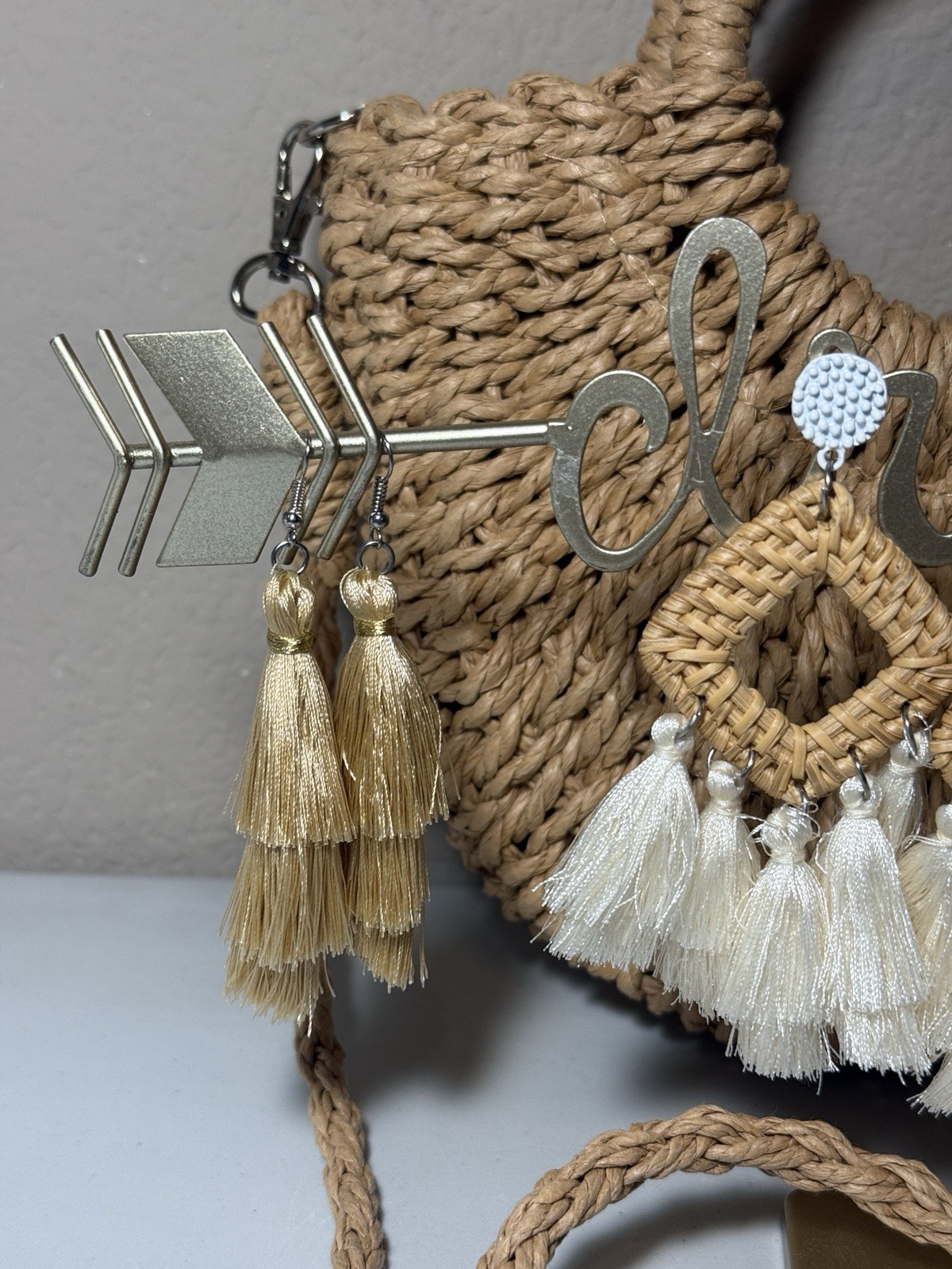 Straw Hobo Crossbody Beach Purse Weave with Three Pairs of Earrings Dream Stand