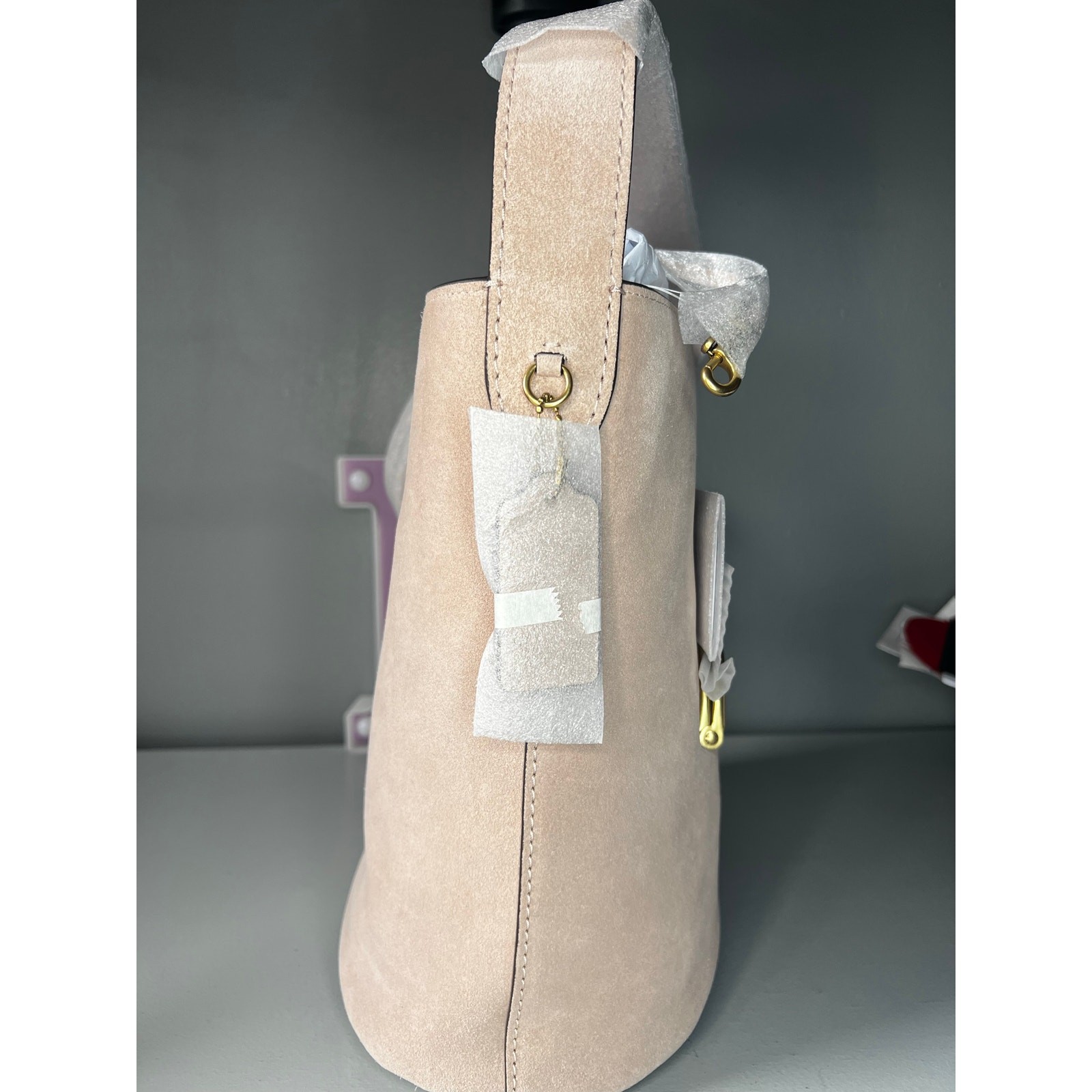 Coach Bleecker Bucket BagWith Kisslock – Brass/Nuage
